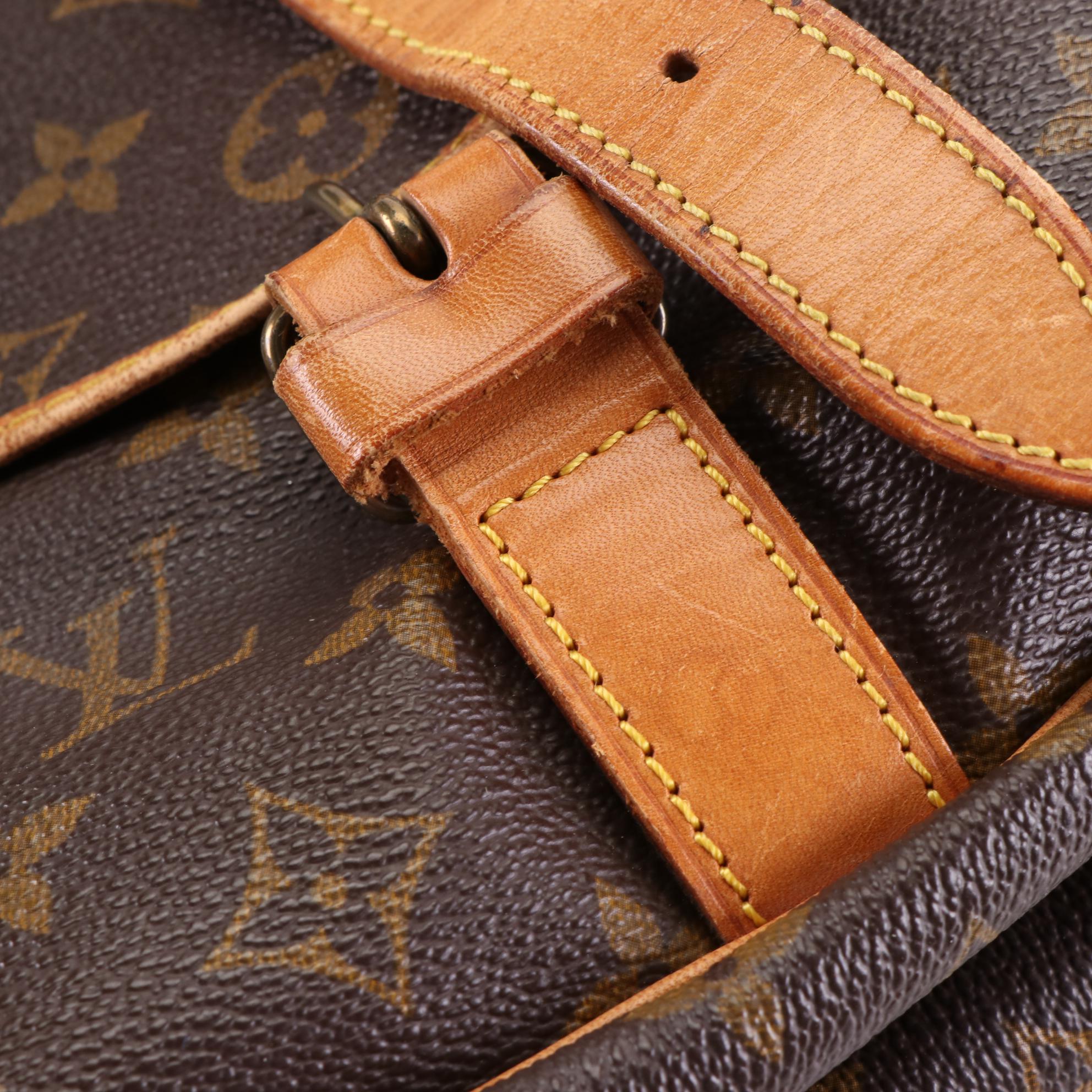 Louis Vuitton Saumur 35 in Monogram Canvas