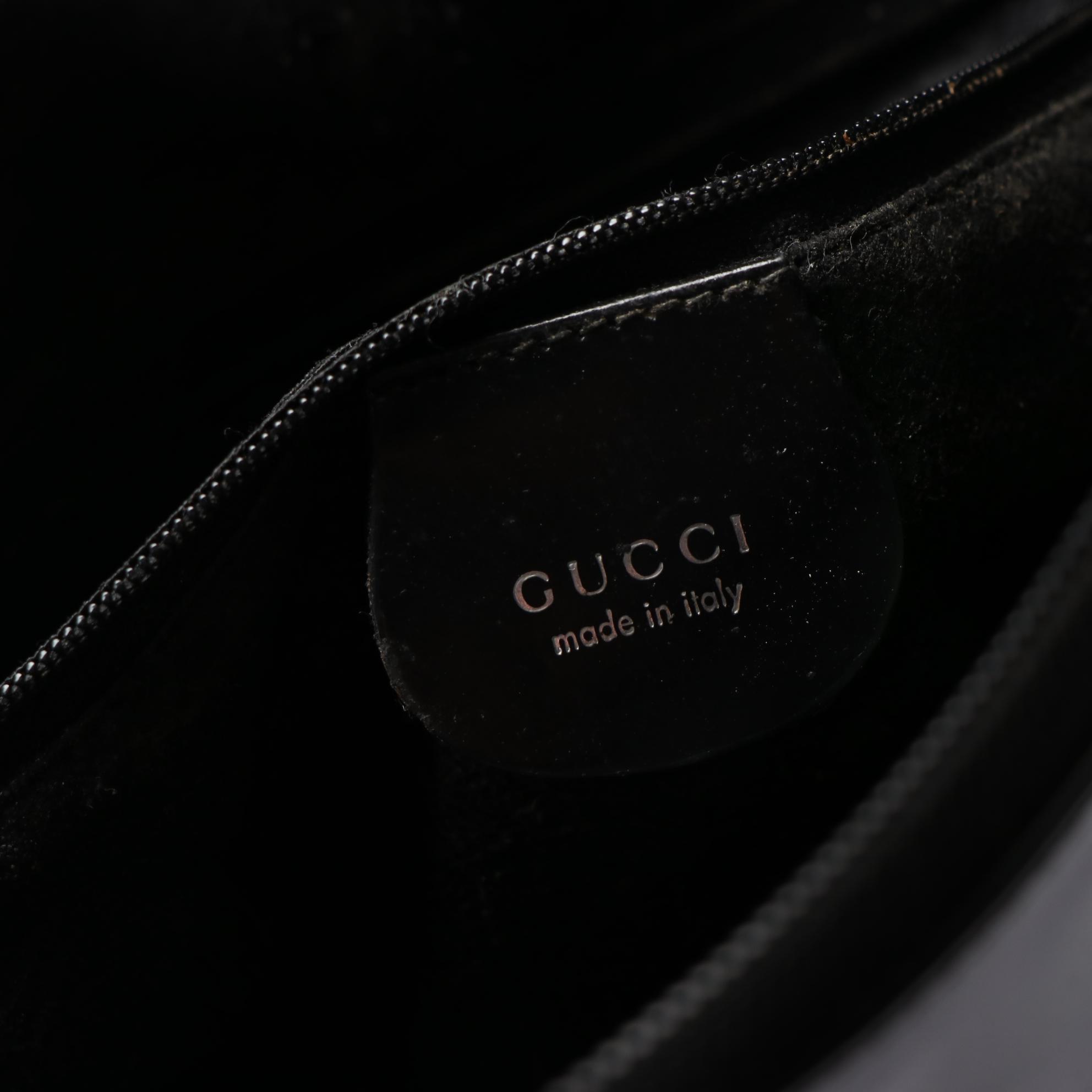 Gucci GG Shoulder Bag in Polished Leather
