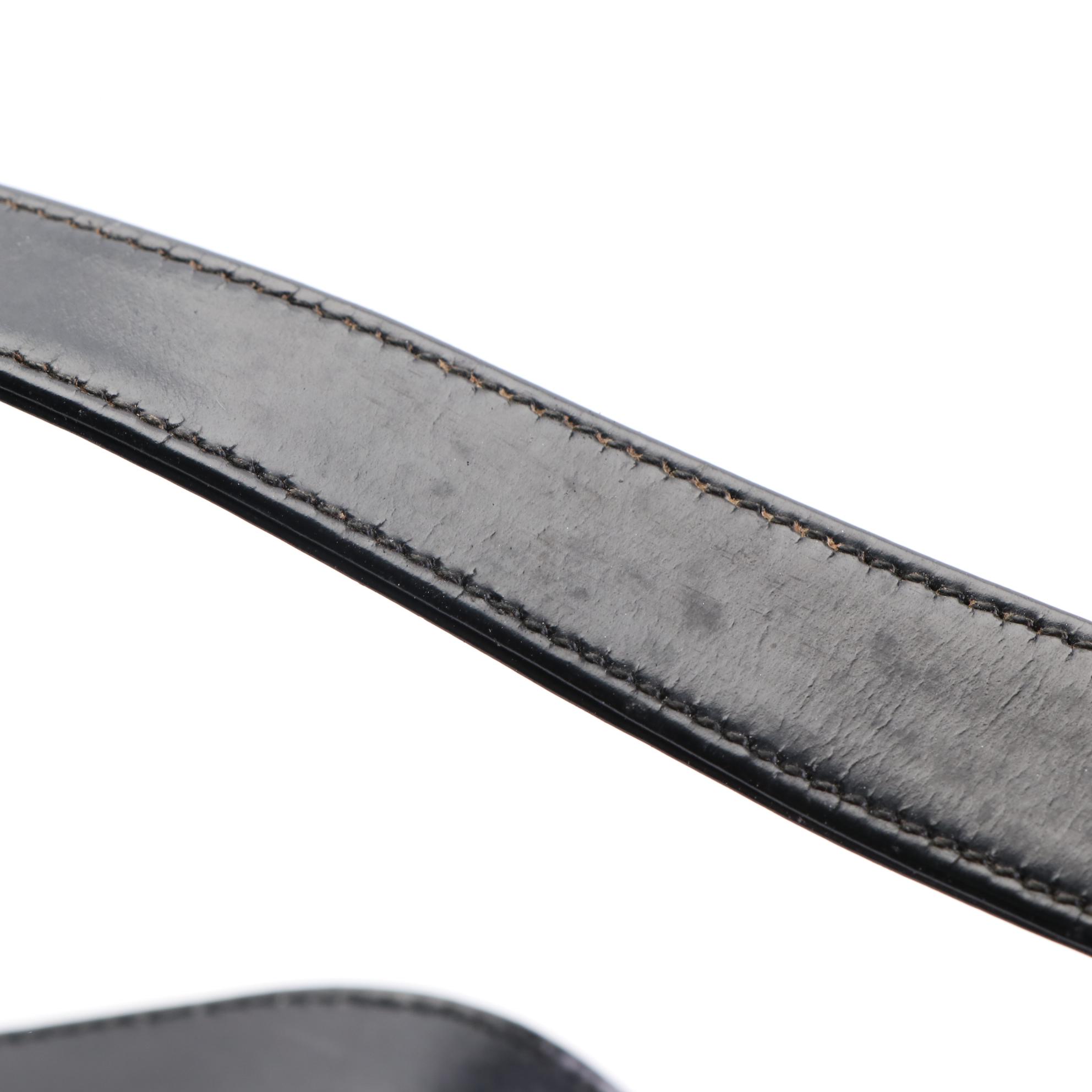 Gucci GG Shoulder Bag in Polished Leather