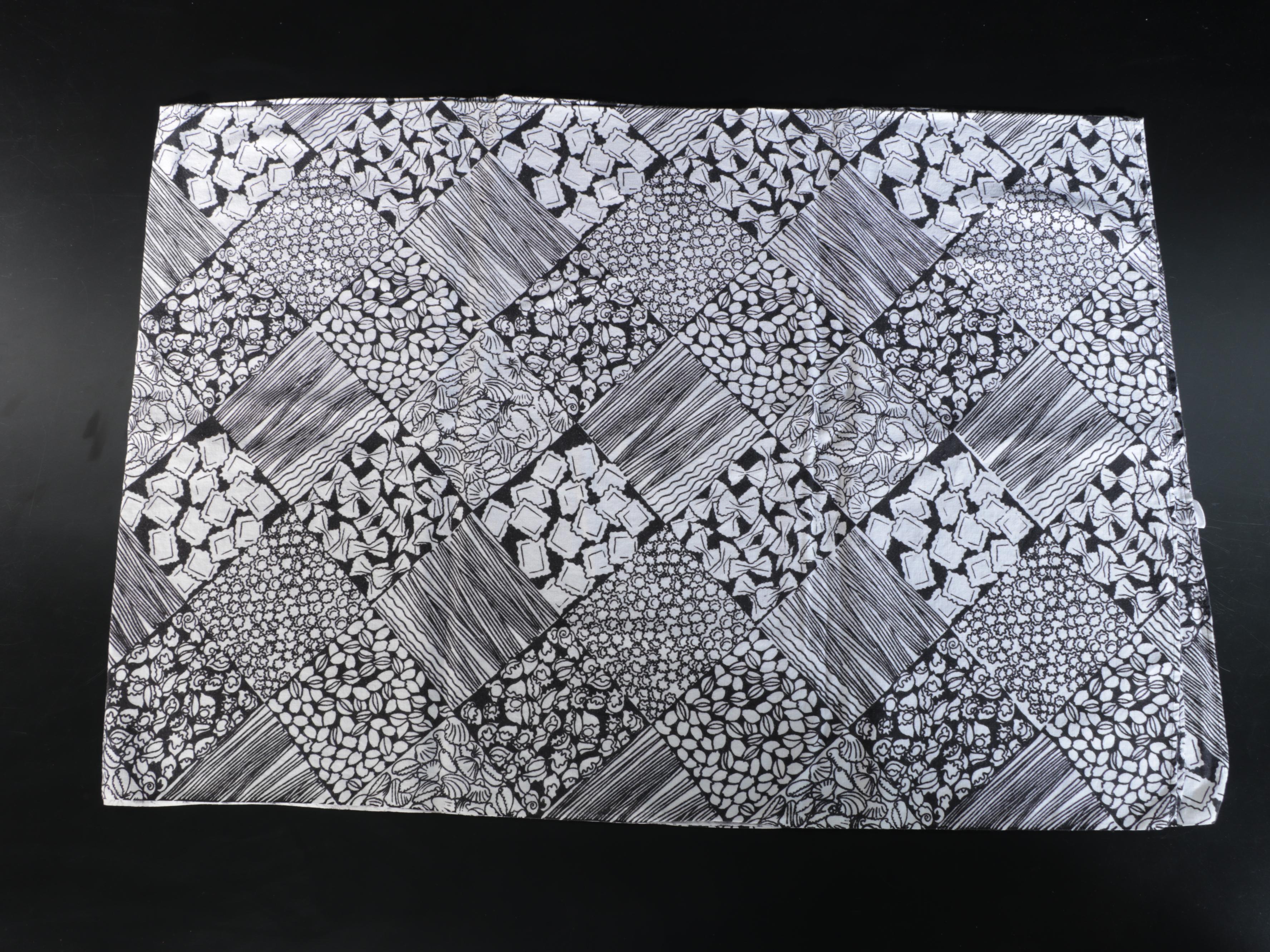 Vera with Other Printed Tablecloths, Placemats and Napkins