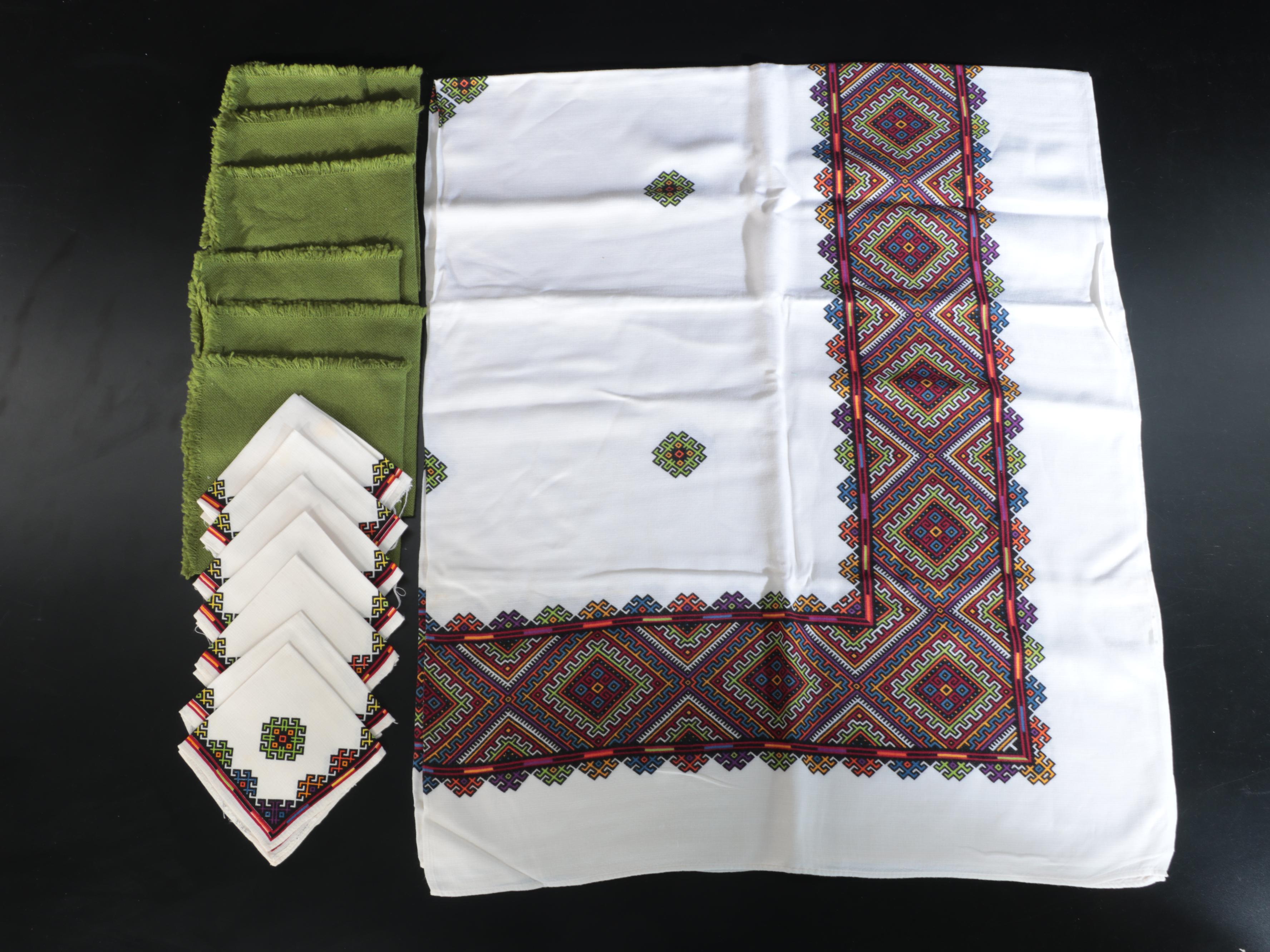 Vera with Other Printed Tablecloths, Placemats and Napkins