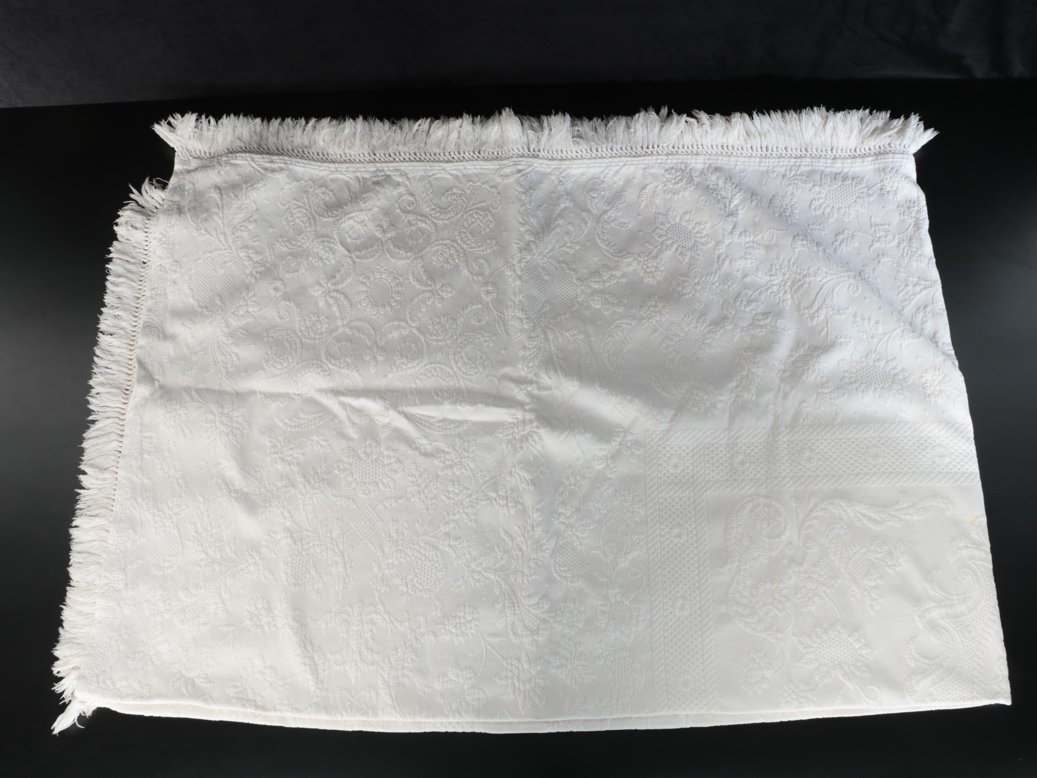 Bates "Queen Elizabeth" Twin Cotton Matelasse Coverlet