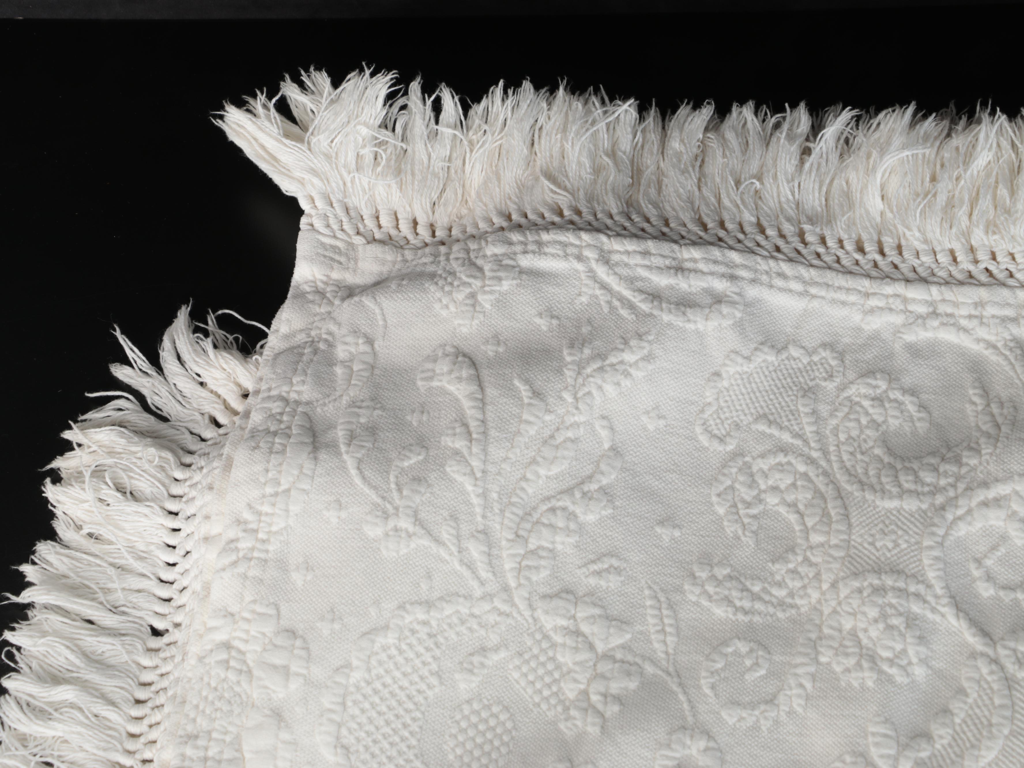 Bates "Queen Elizabeth" Twin Cotton Matelasse Coverlet