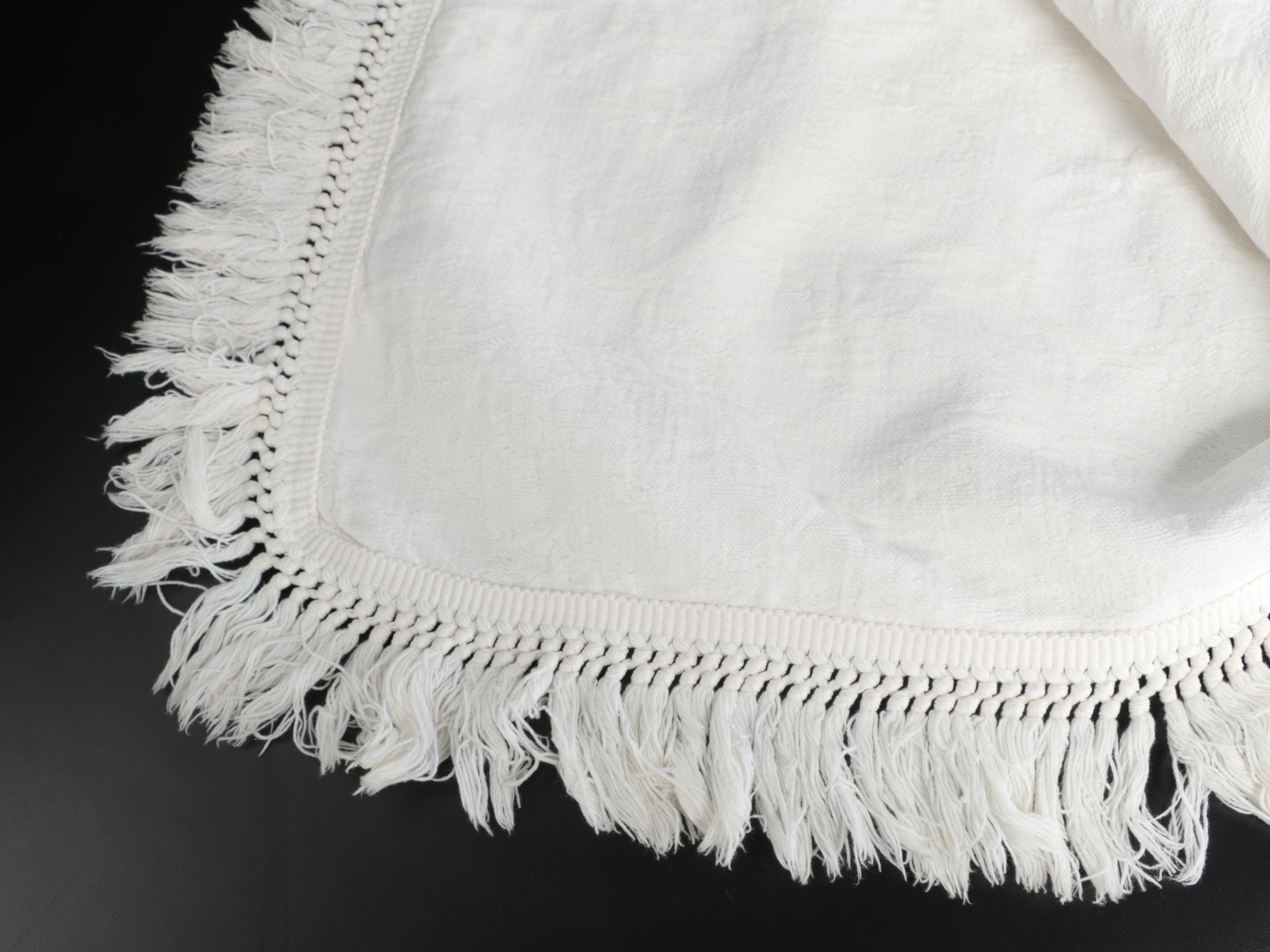 Bates "Queen Elizabeth" Twin Cotton Matelasse Coverlet