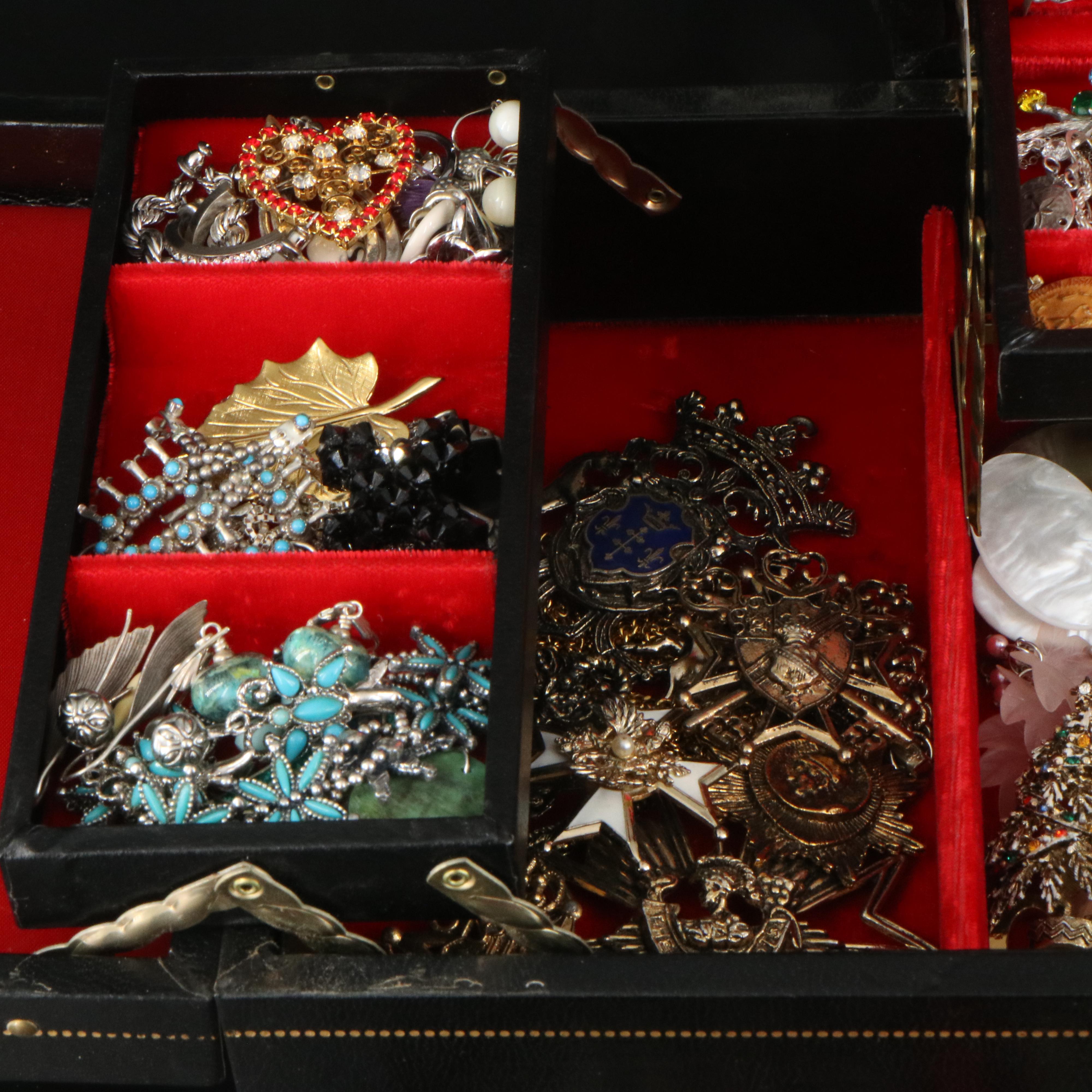 Uncommon Discoveries: Jewelry Collection