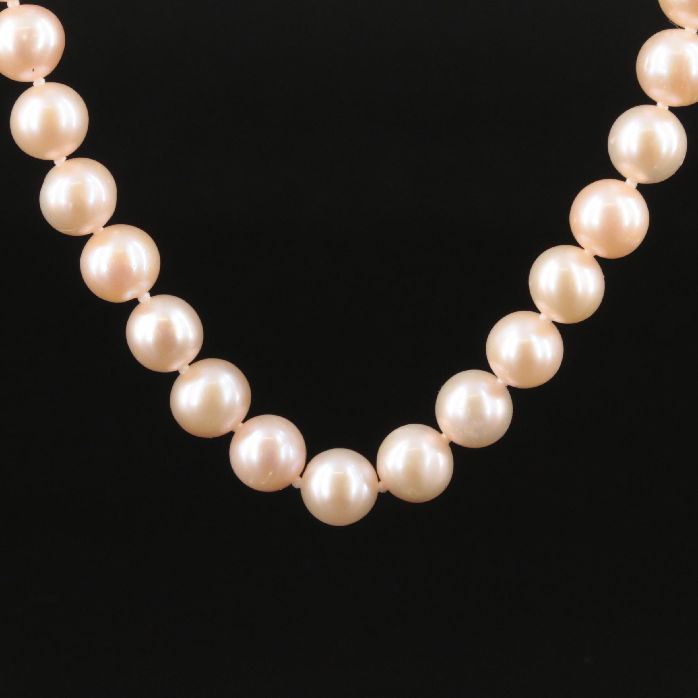 Pearl Necklace with 14K Clasp