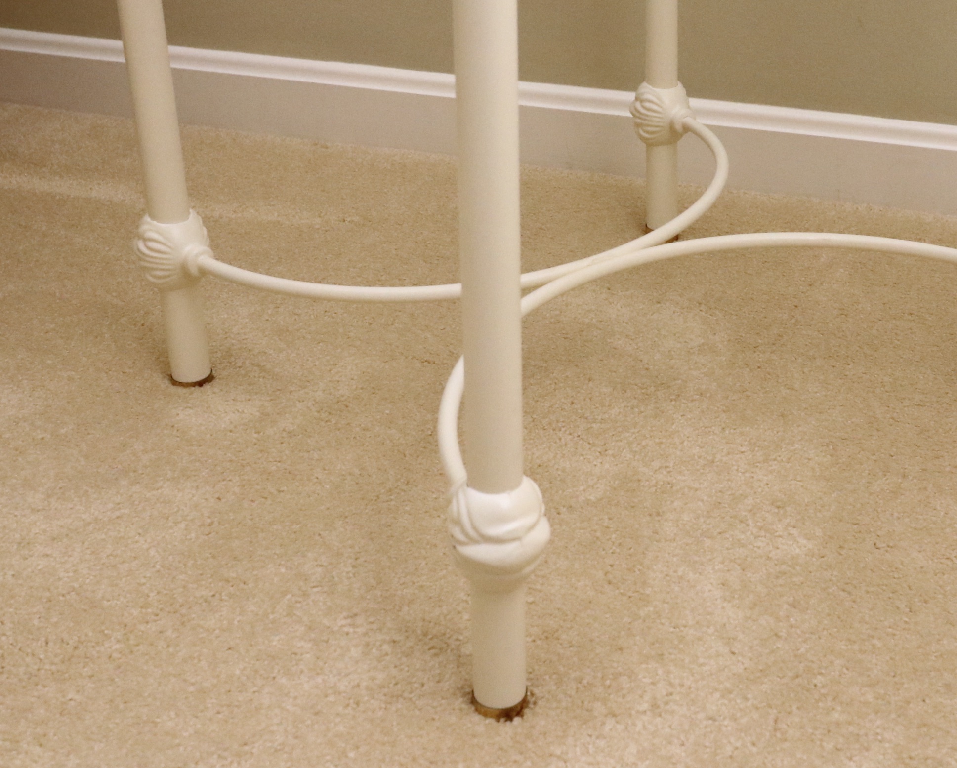 Elliott's Designs Ivory Enameled Iron Campaign Style Queen Bed and Side Table