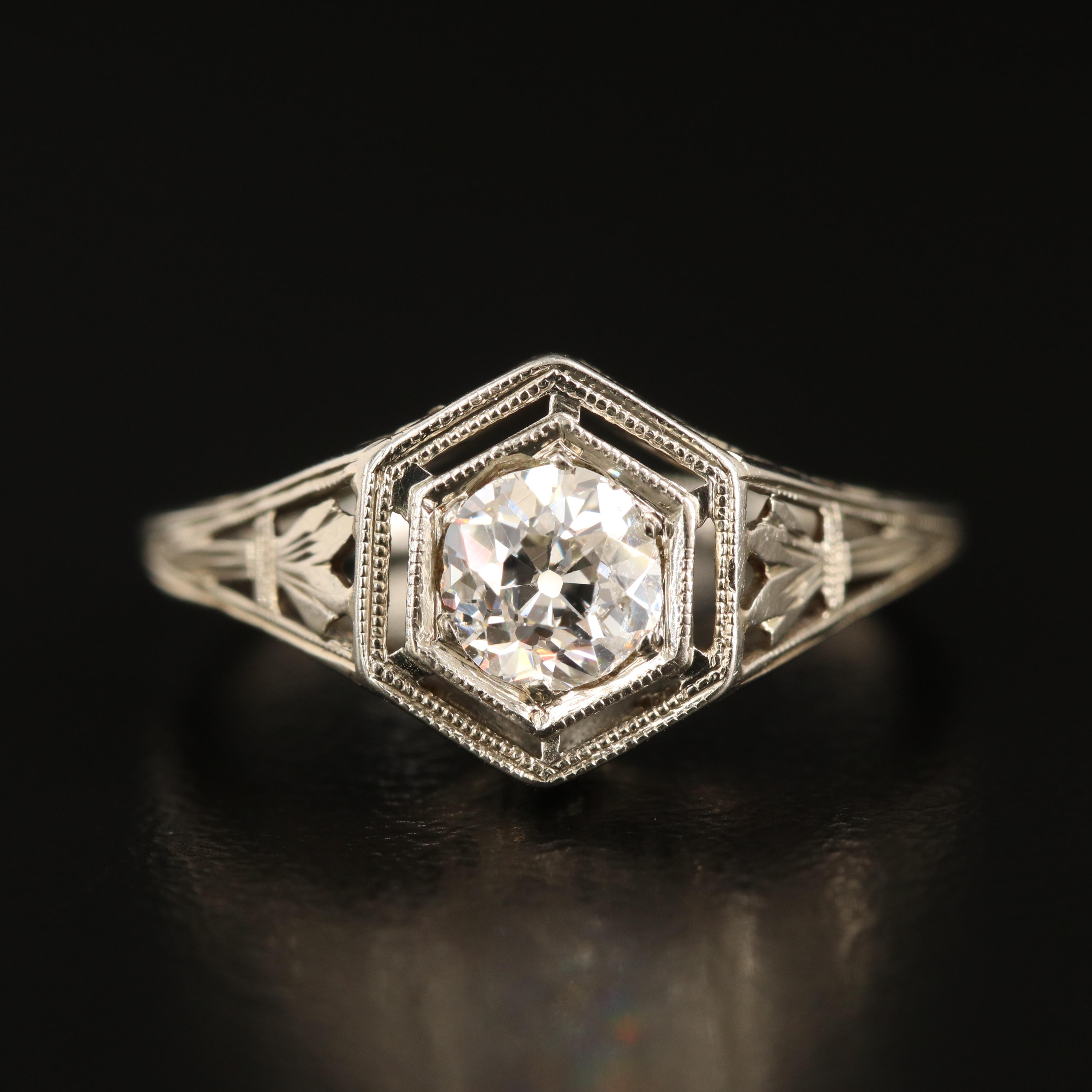 Antique 18K 0.40 CT Diamond Ring