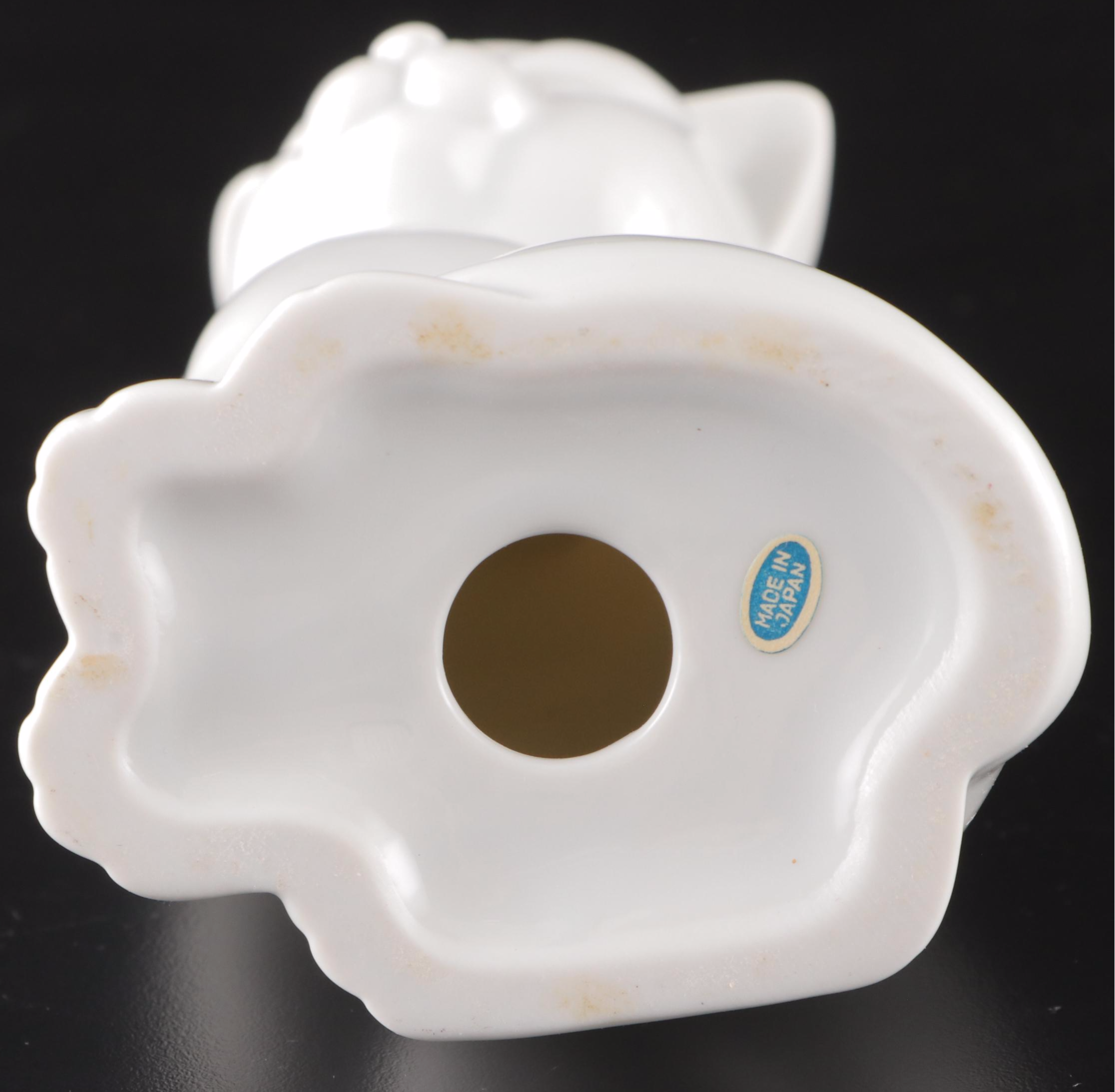 Pair of Japanese Porcelain Cat Figurines