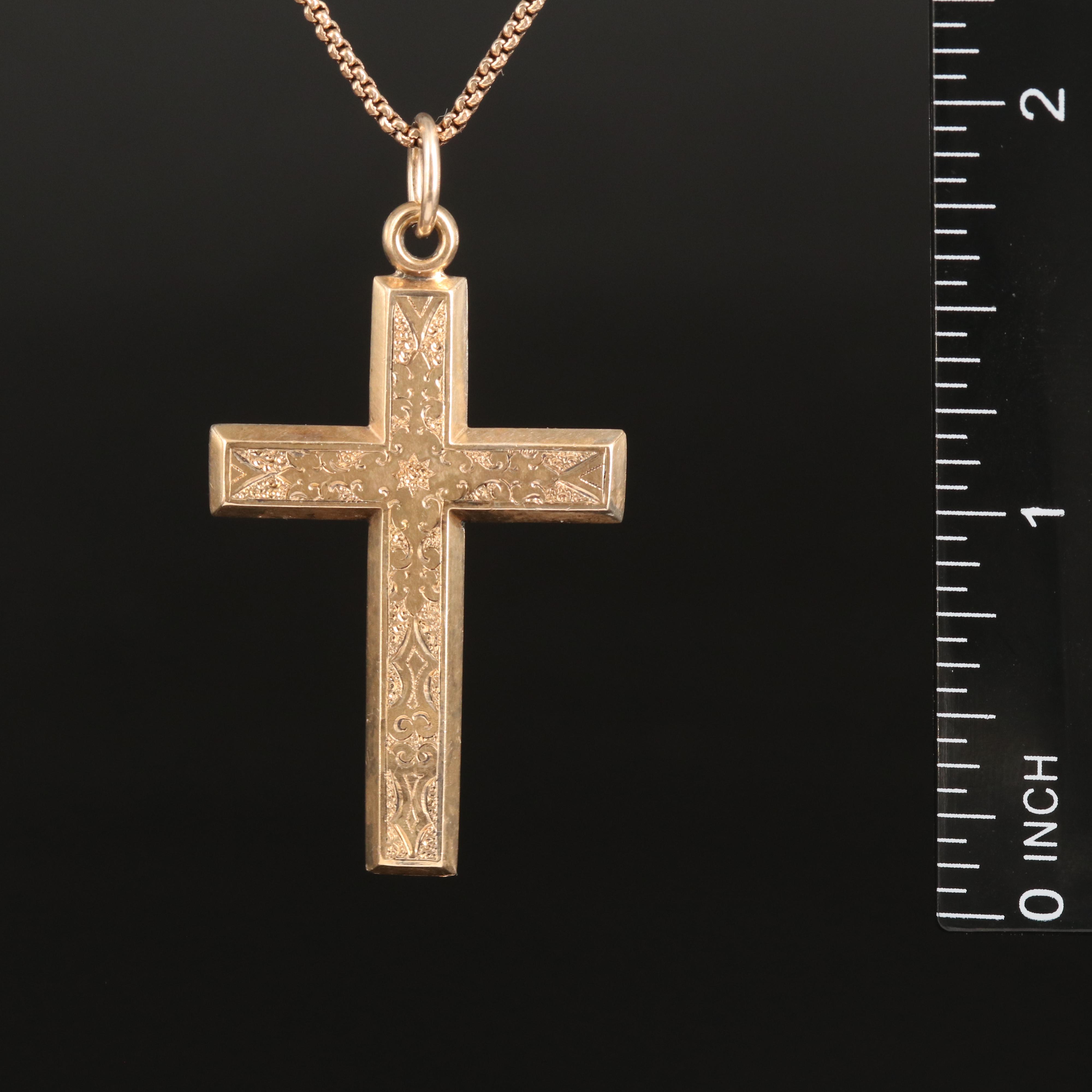Vintage 10K Cross Pendant on Cable Chain Necklace
