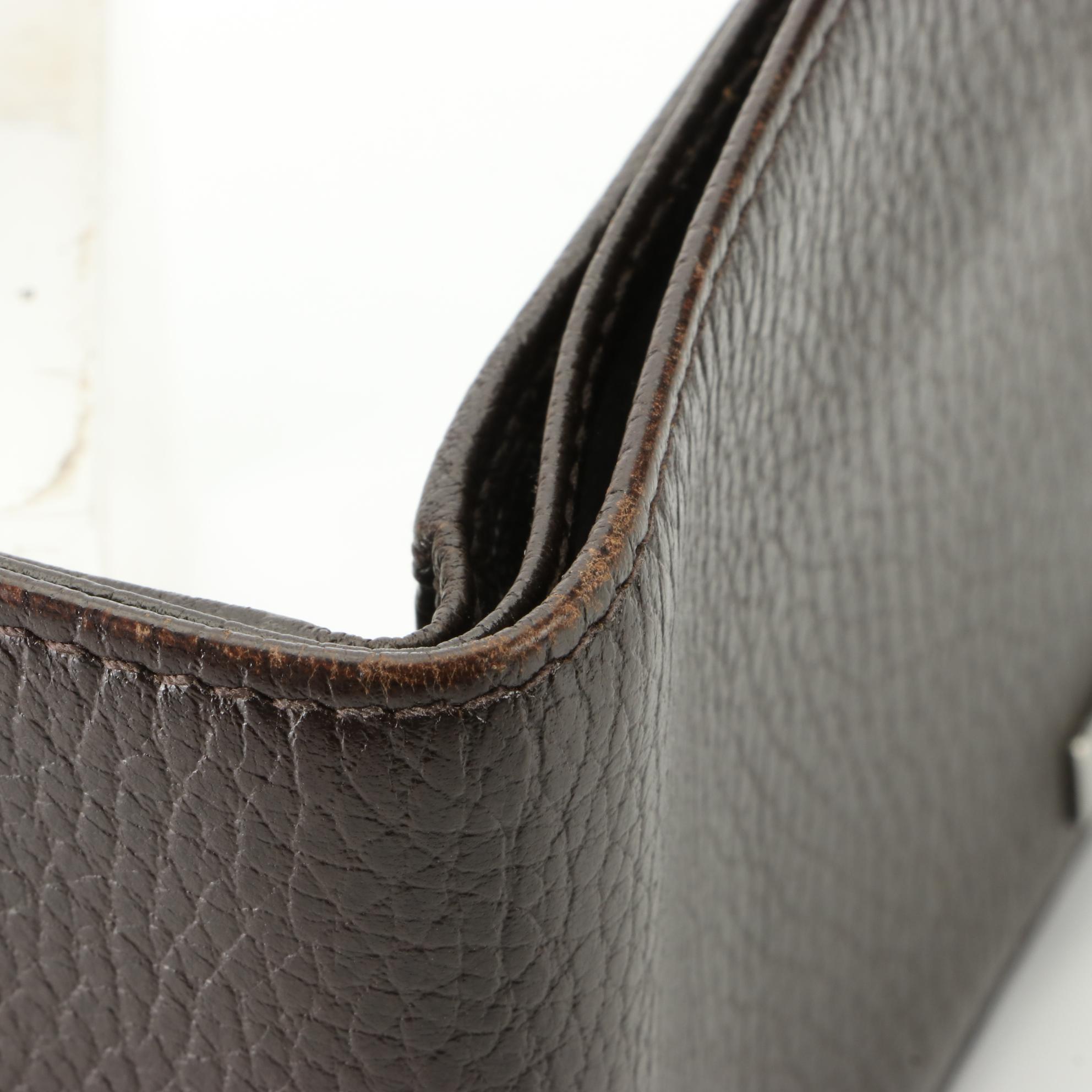 Gucci Bifold Wallet in Grained Leather