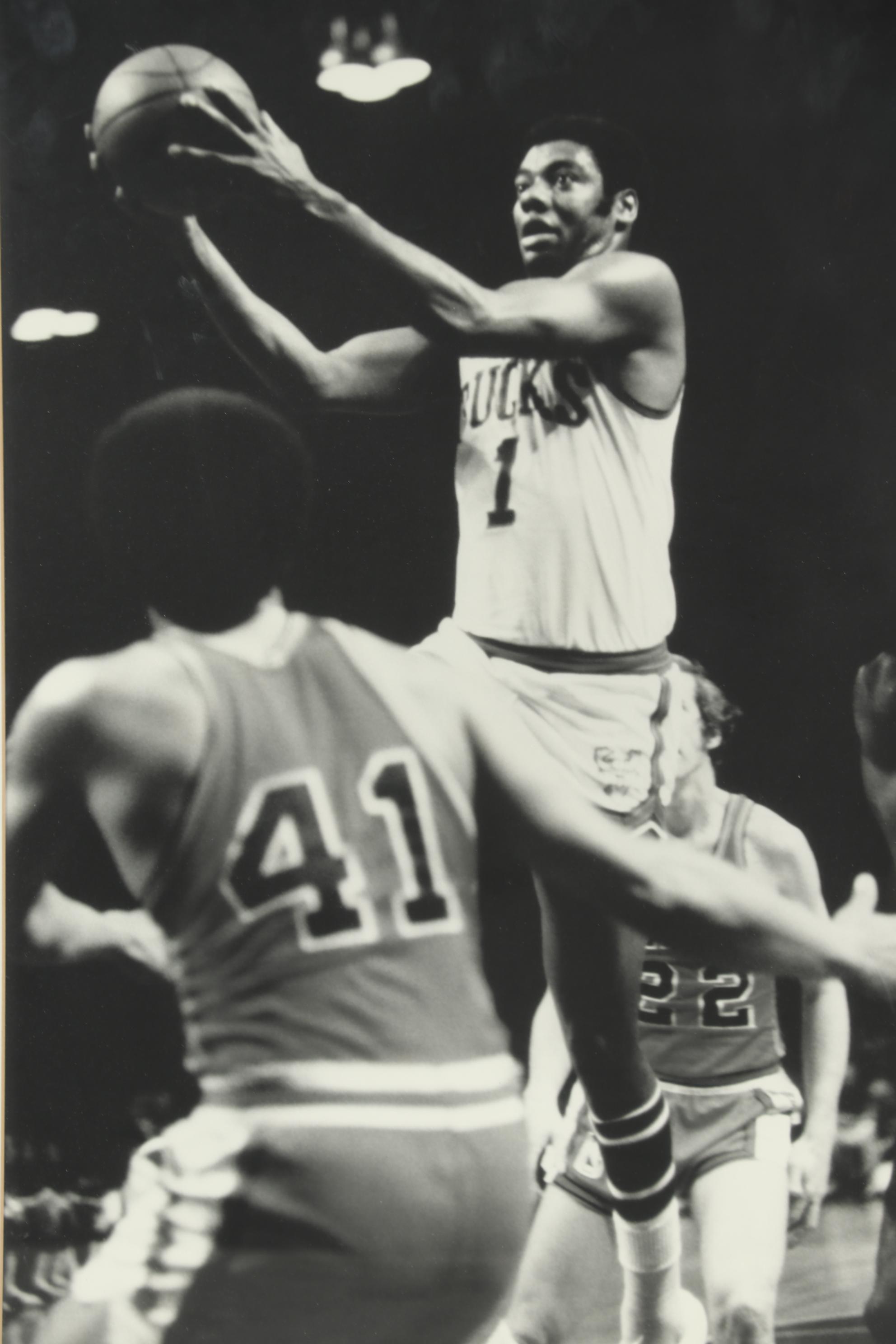 Oscar Robertson Milwaukee Bucks Photograph and Photo Print