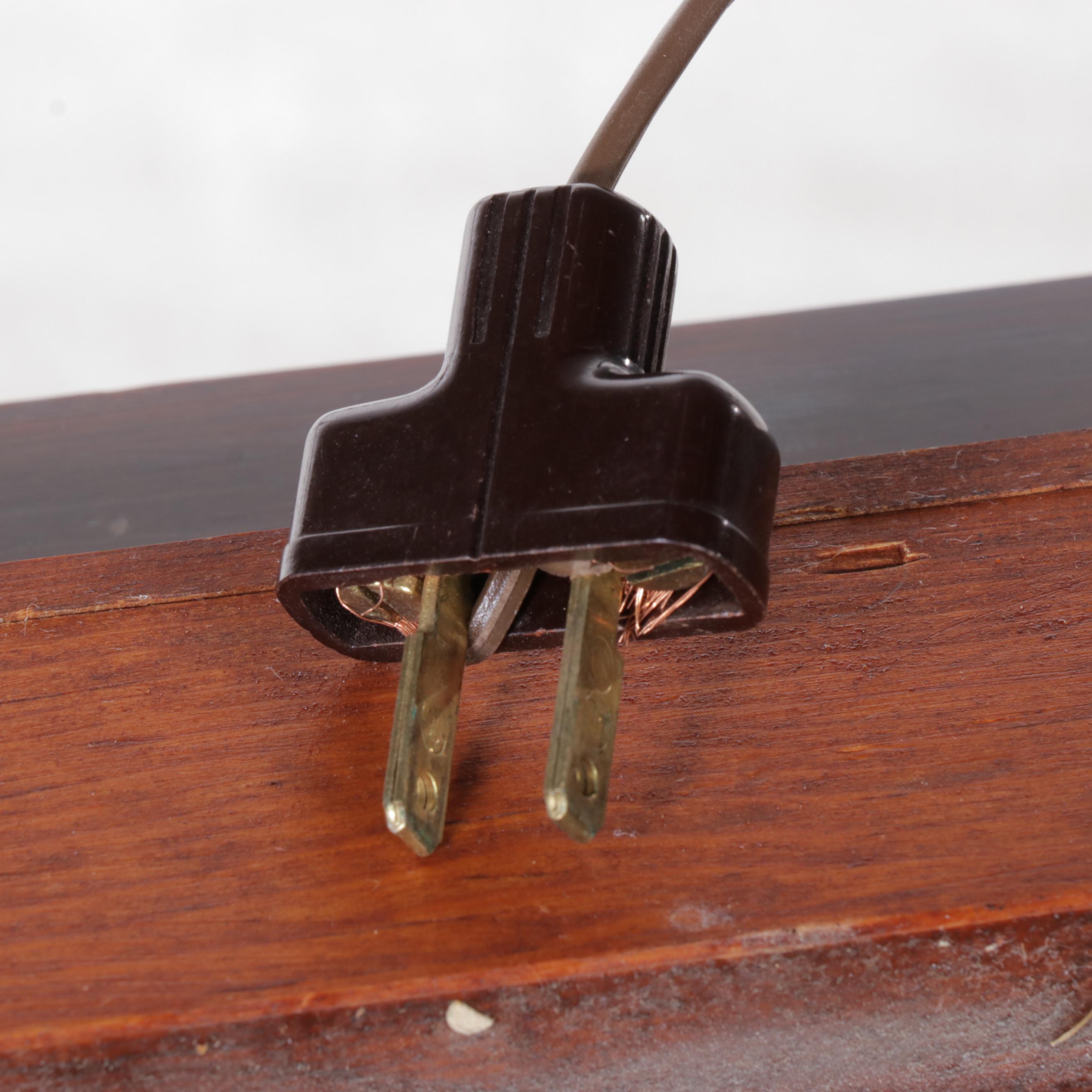 American Primitive Pine and Glass Lift-Top Display Cabinet, Early 20th Century