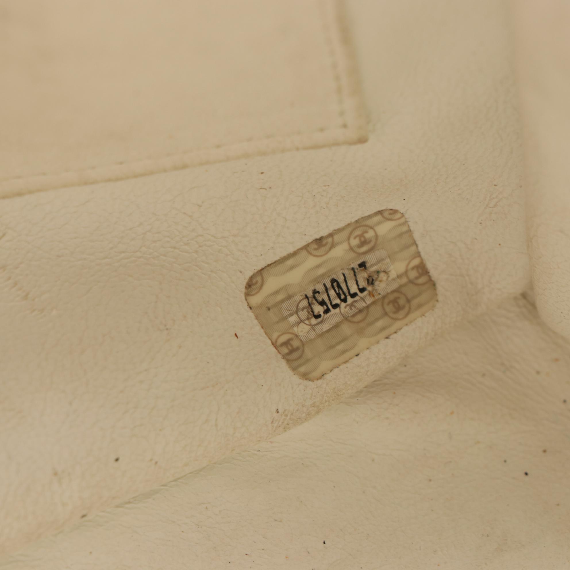 Chanel Shoulder Bag in Quilted Caviar Leather with Box