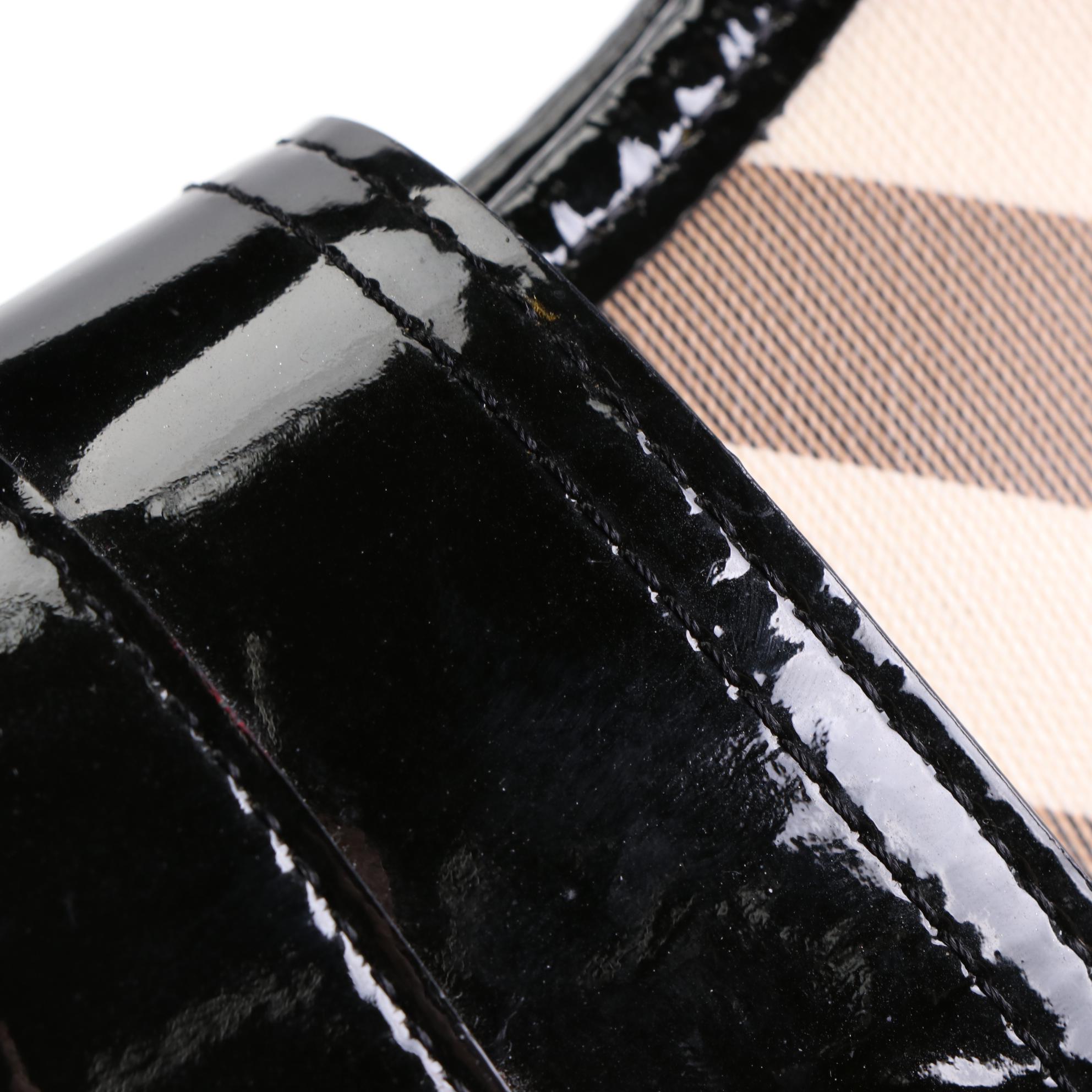 Burberry Brooke Hobo Bag in Nova Check Coated Canvas and Patent Leather Trim