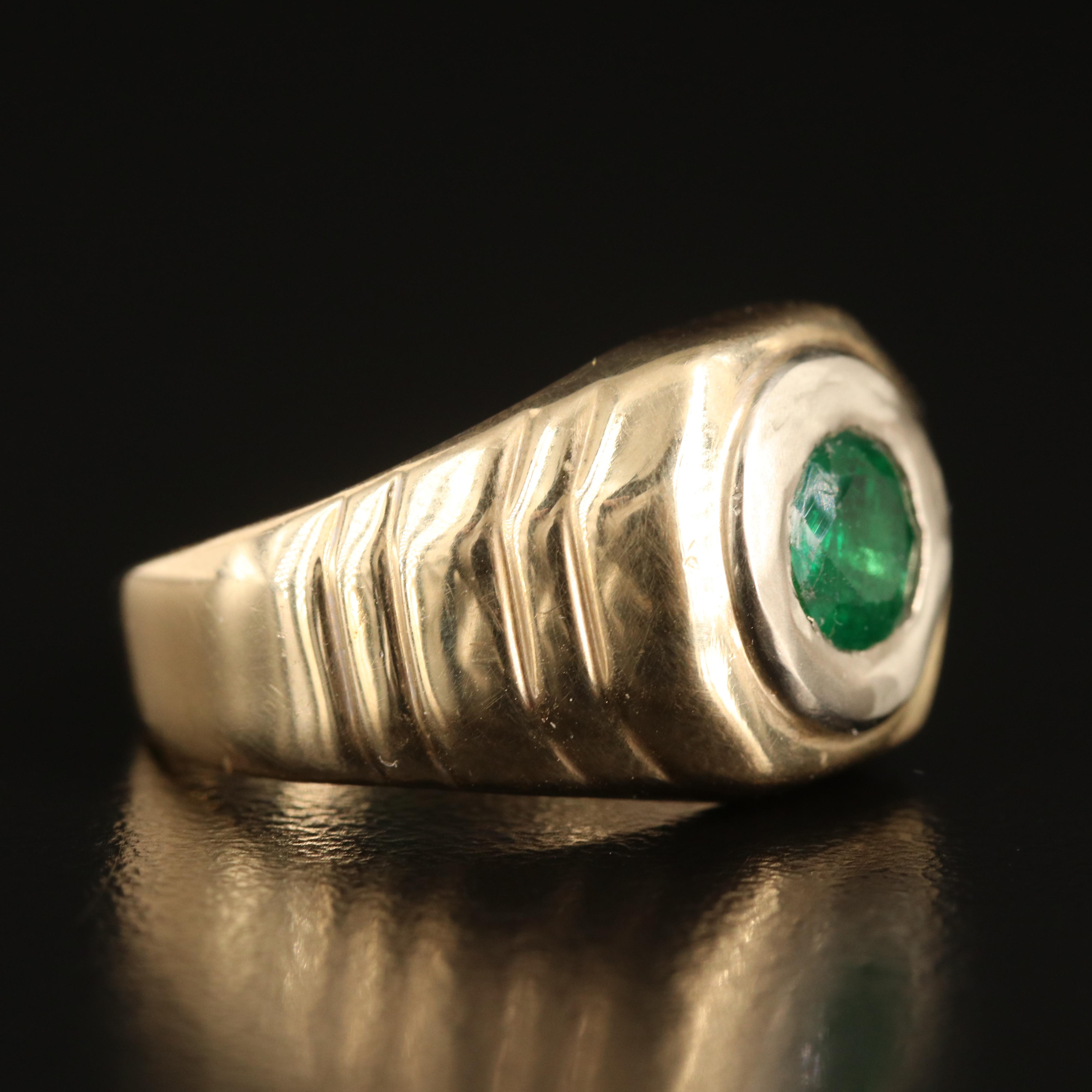 14K Emerald Ring with Fluted Shoulders