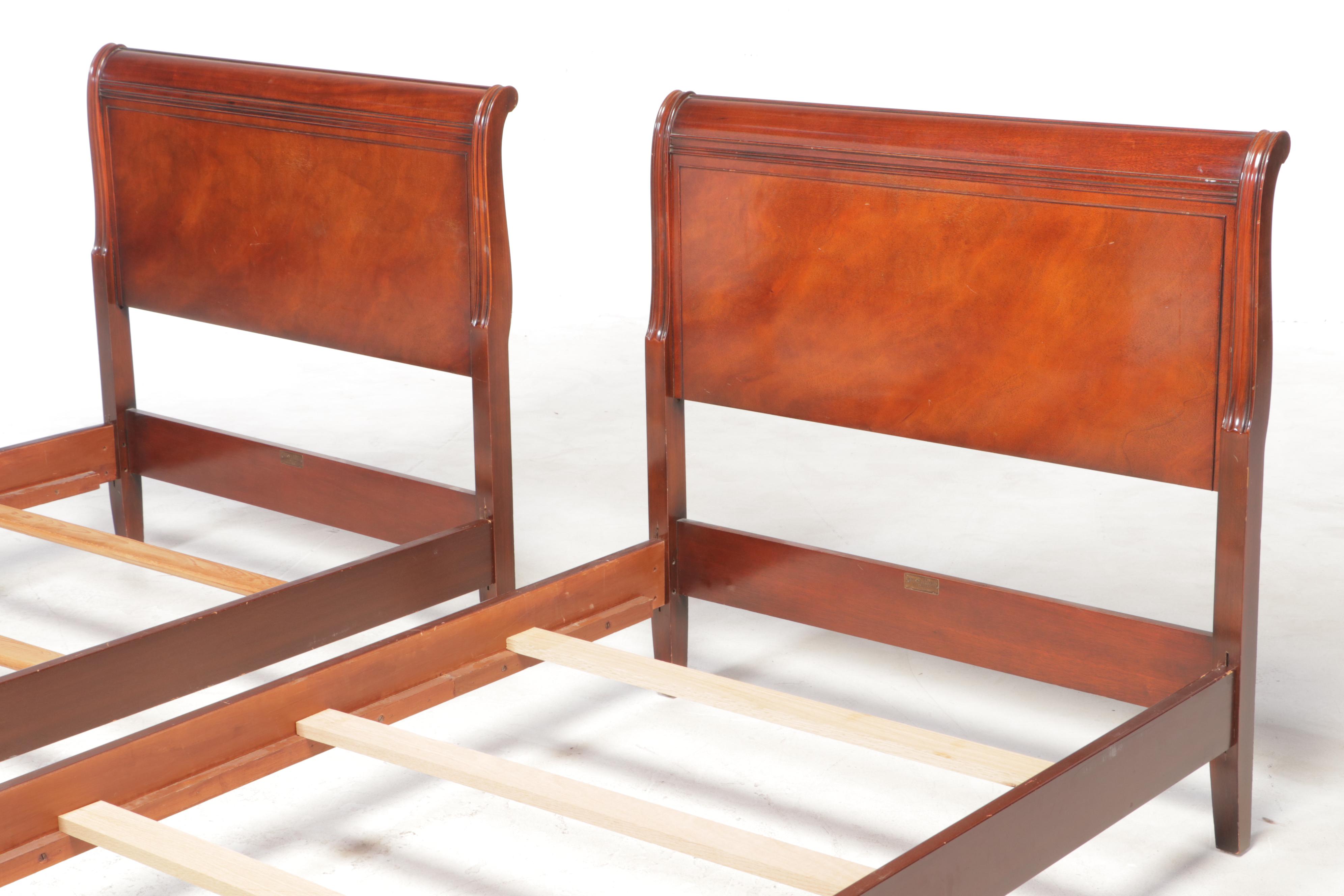 Pair of Fallon & Hellen of Baltimore Mahogany Twin Size Sleigh Beds, circa 1940