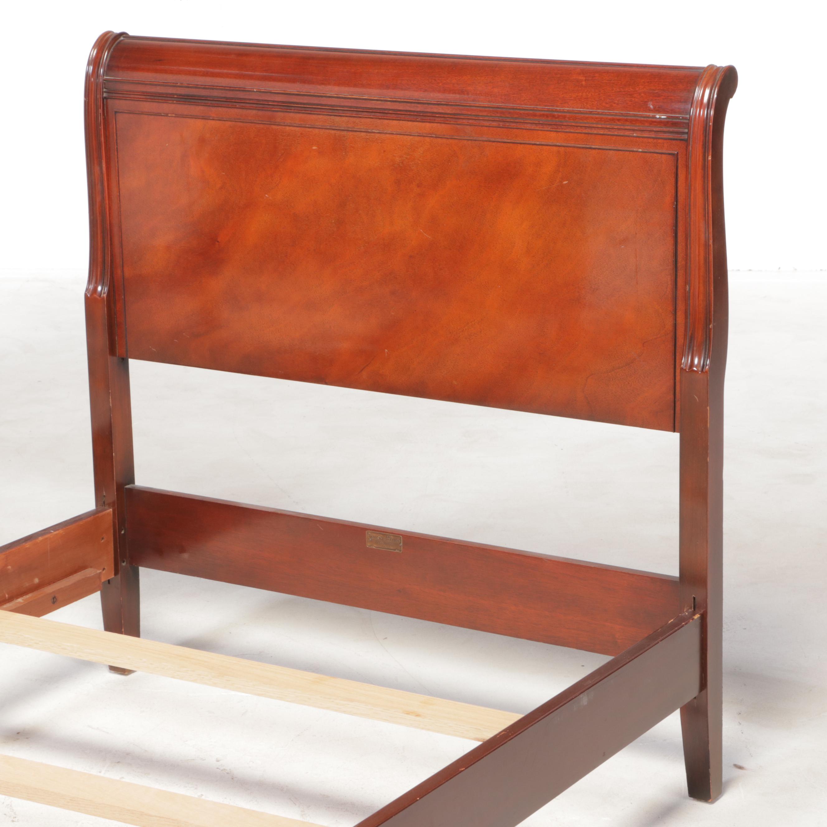 Pair of Fallon & Hellen of Baltimore Mahogany Twin Size Sleigh Beds, circa 1940