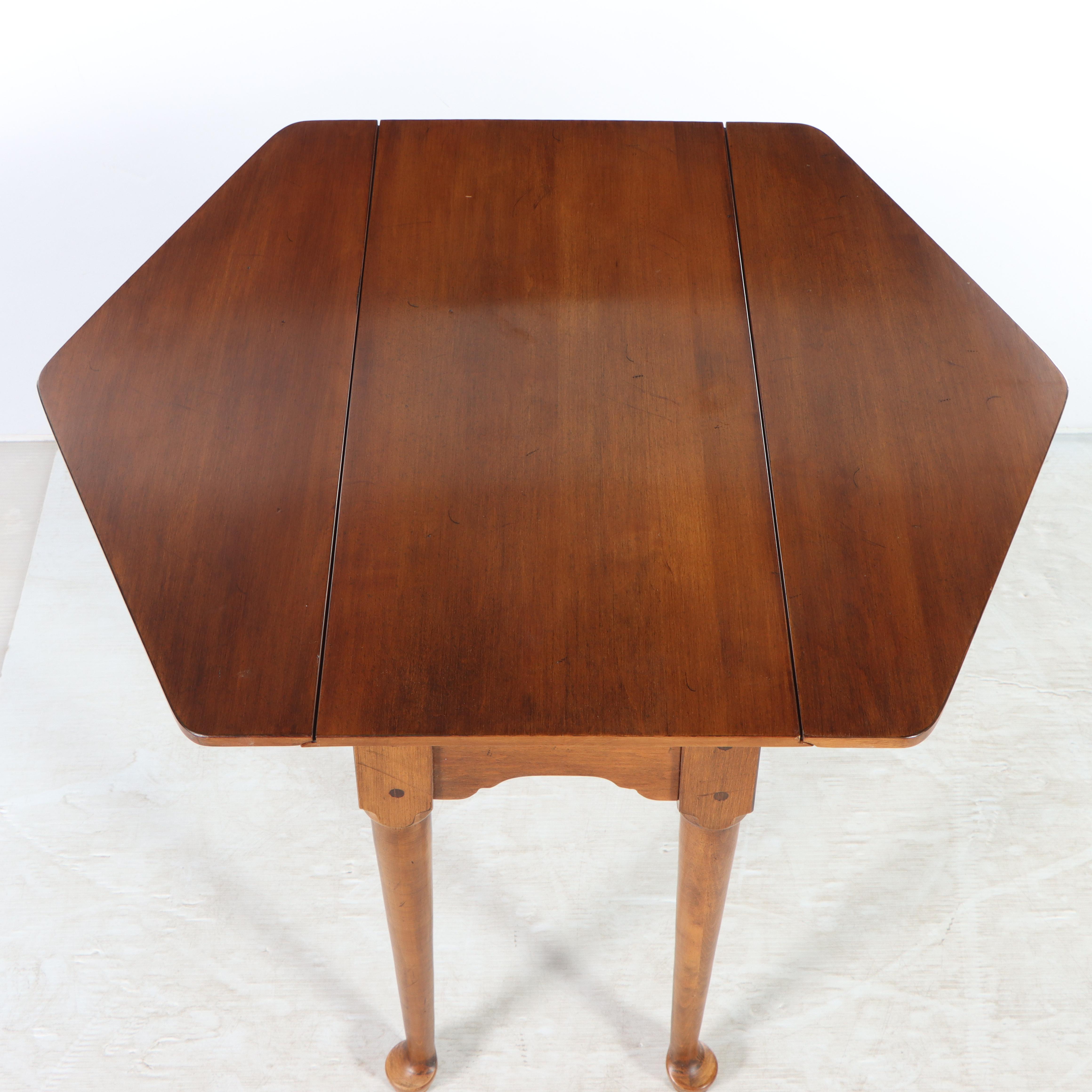 Ethan Allen "Circa" Maple Drop Leaf Side Table, Late 20th Century