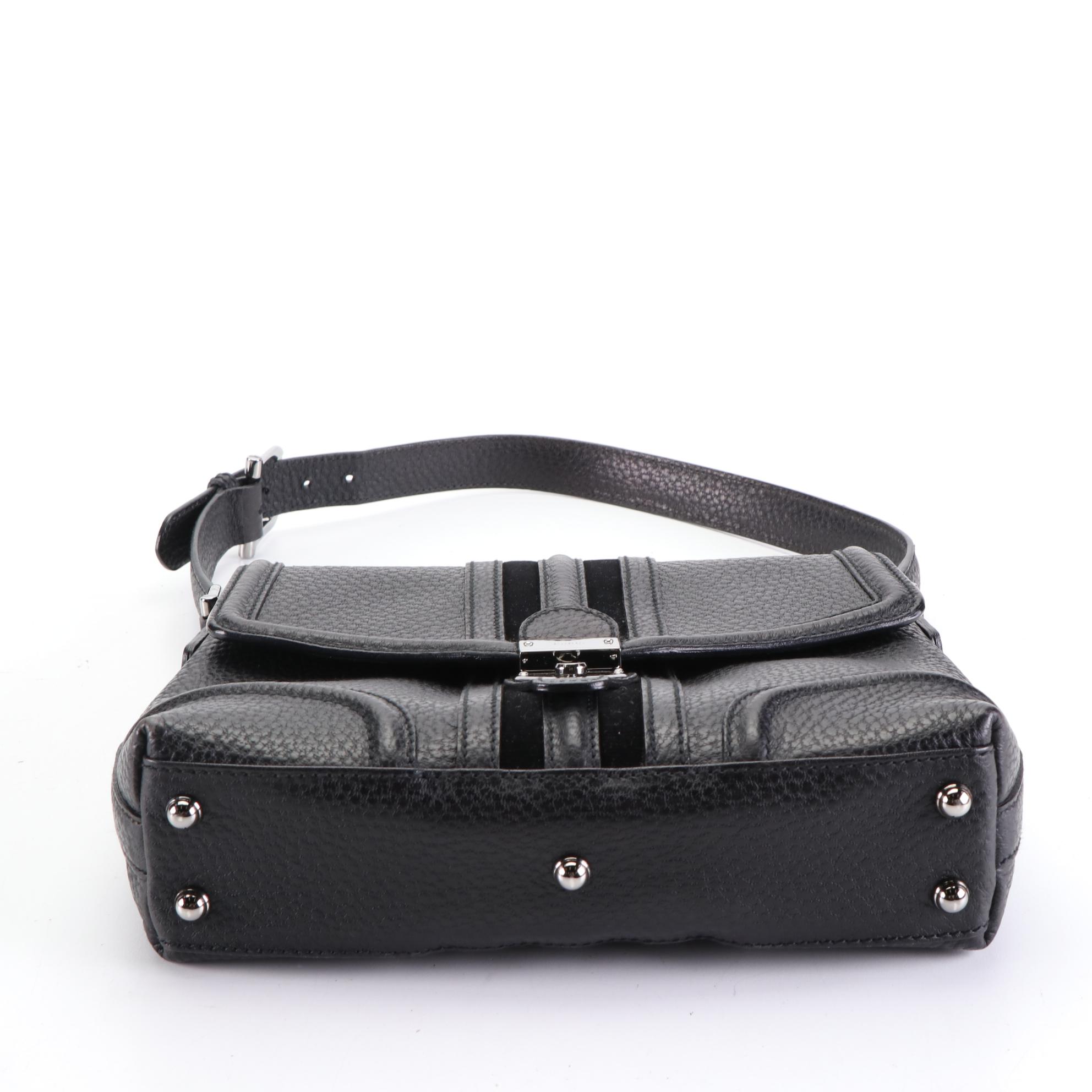 Gucci Treasure Flap Shoulder Bag in Black Leather