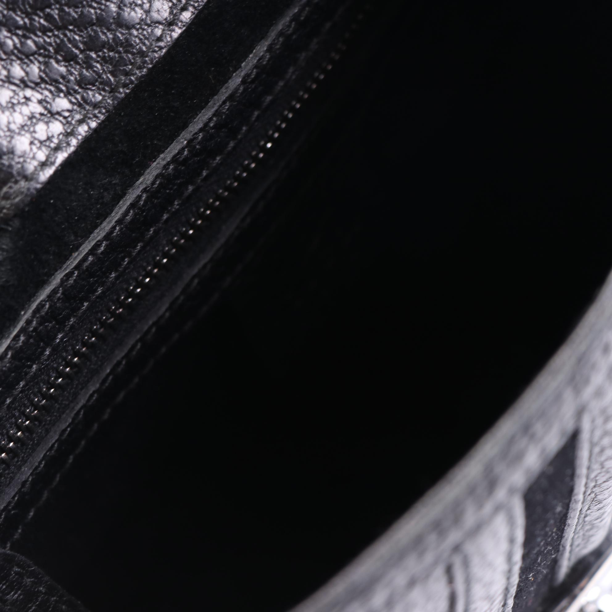 Gucci Treasure Flap Shoulder Bag in Black Leather