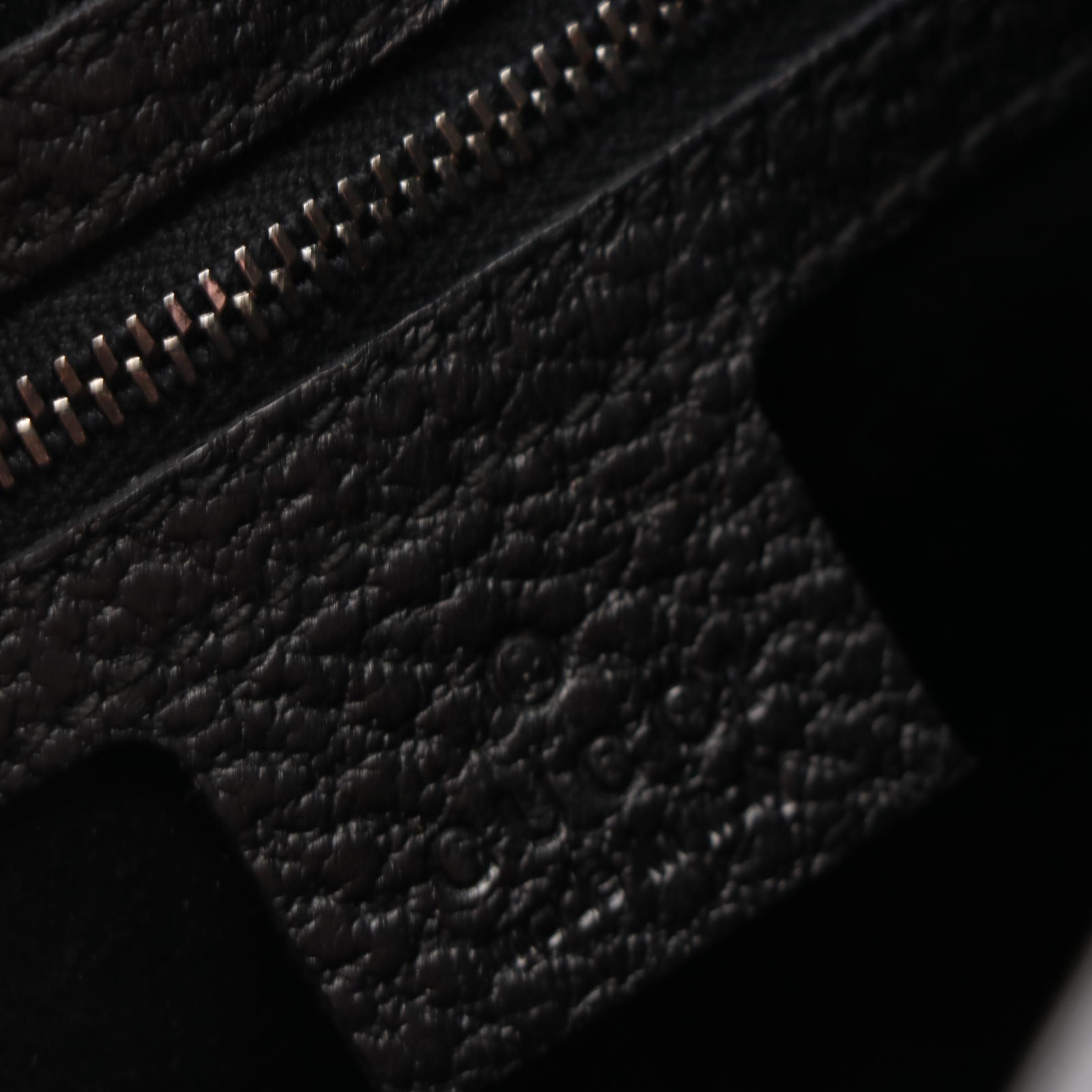 Gucci Treasure Flap Shoulder Bag in Black Leather