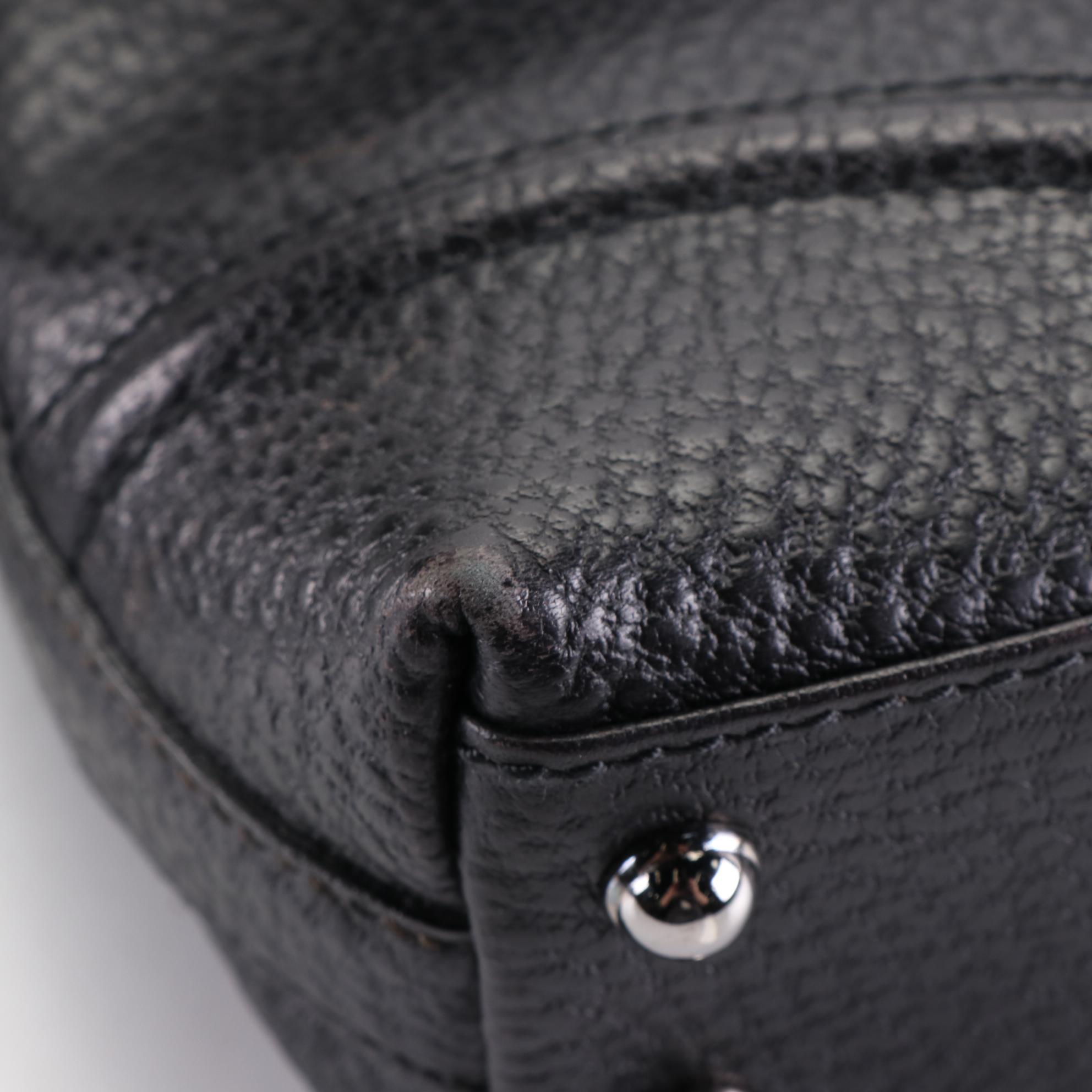 Gucci Treasure Flap Shoulder Bag in Black Leather