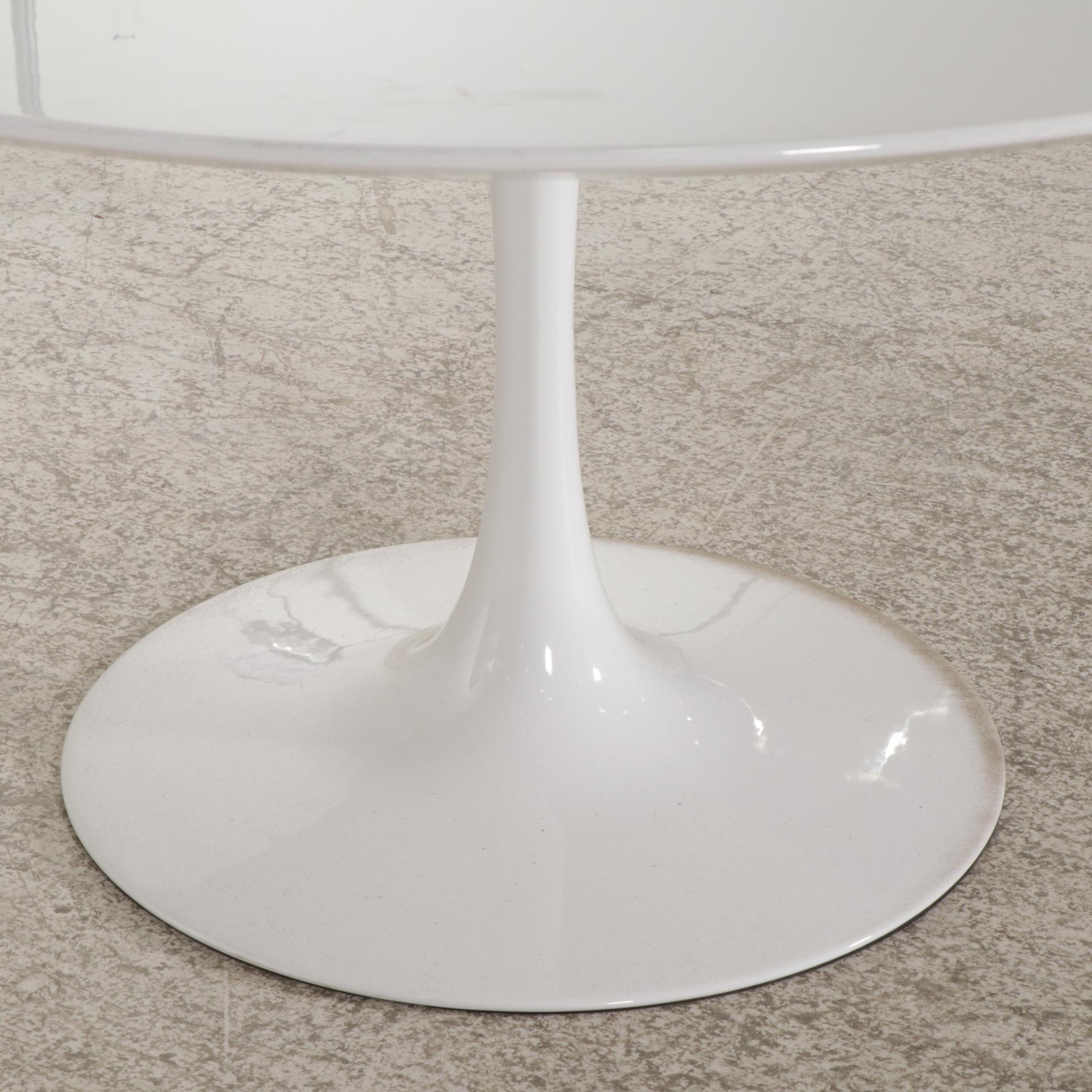 Contemporary Modway "Lippa" Modernist Round Tulip-Style Dining Table