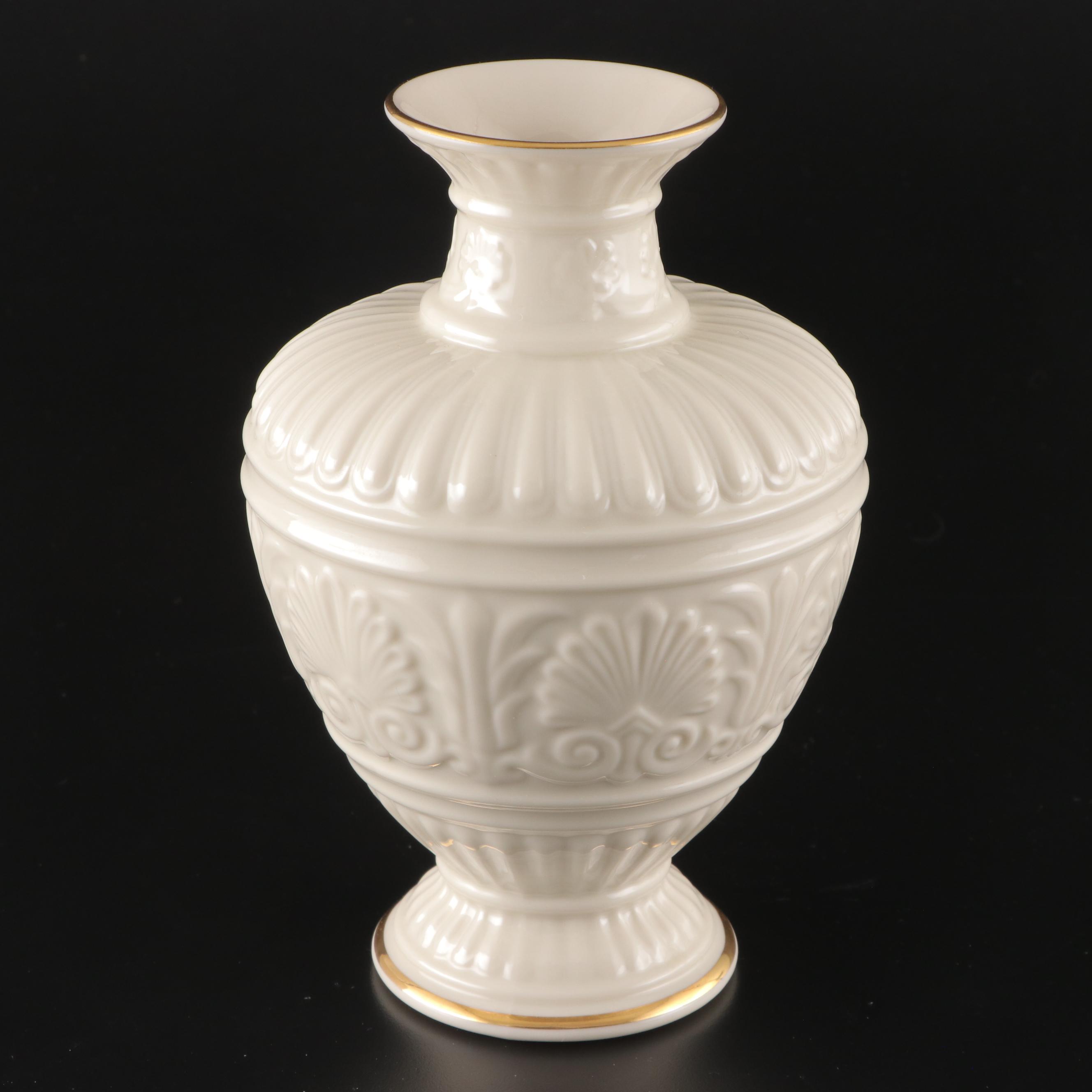 Lenox Bone China "Athenian Collection" Vase, 1990-2007