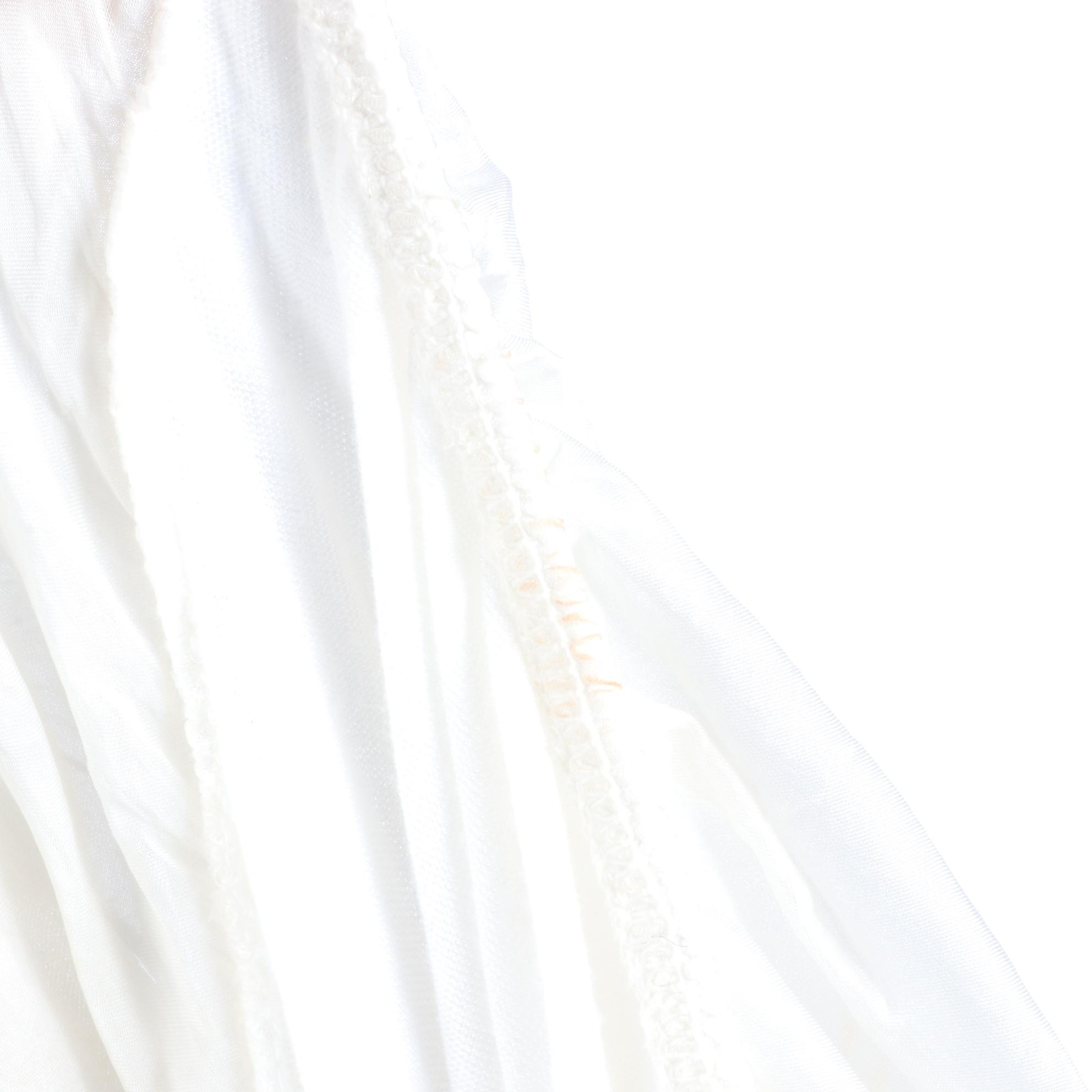 Le Marais Silk/Lace Ruffle Top and Carmen Marc Valvo Silk Maxi Skirt