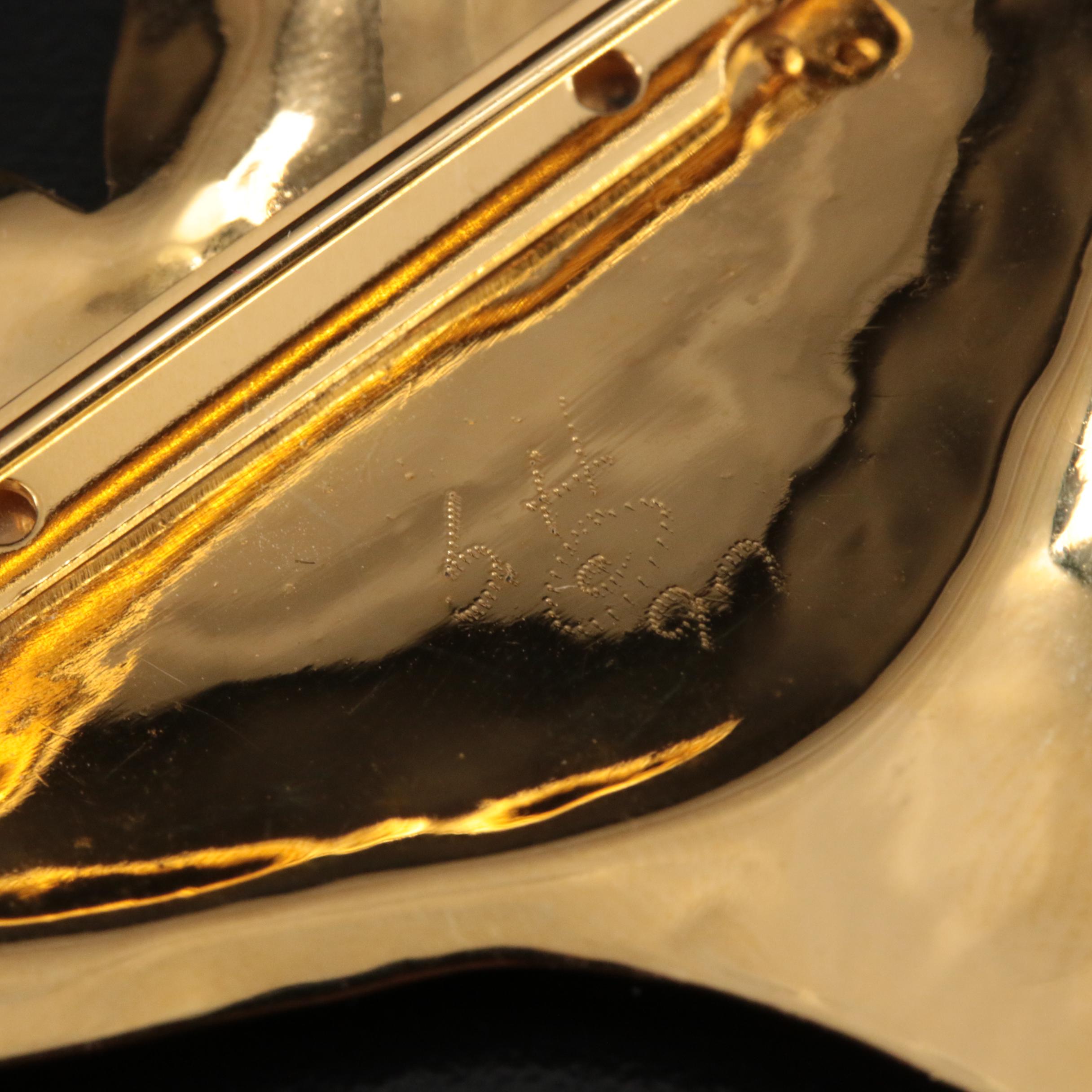 Rope Length Pearl Necklace with Hammered Heart Brooch