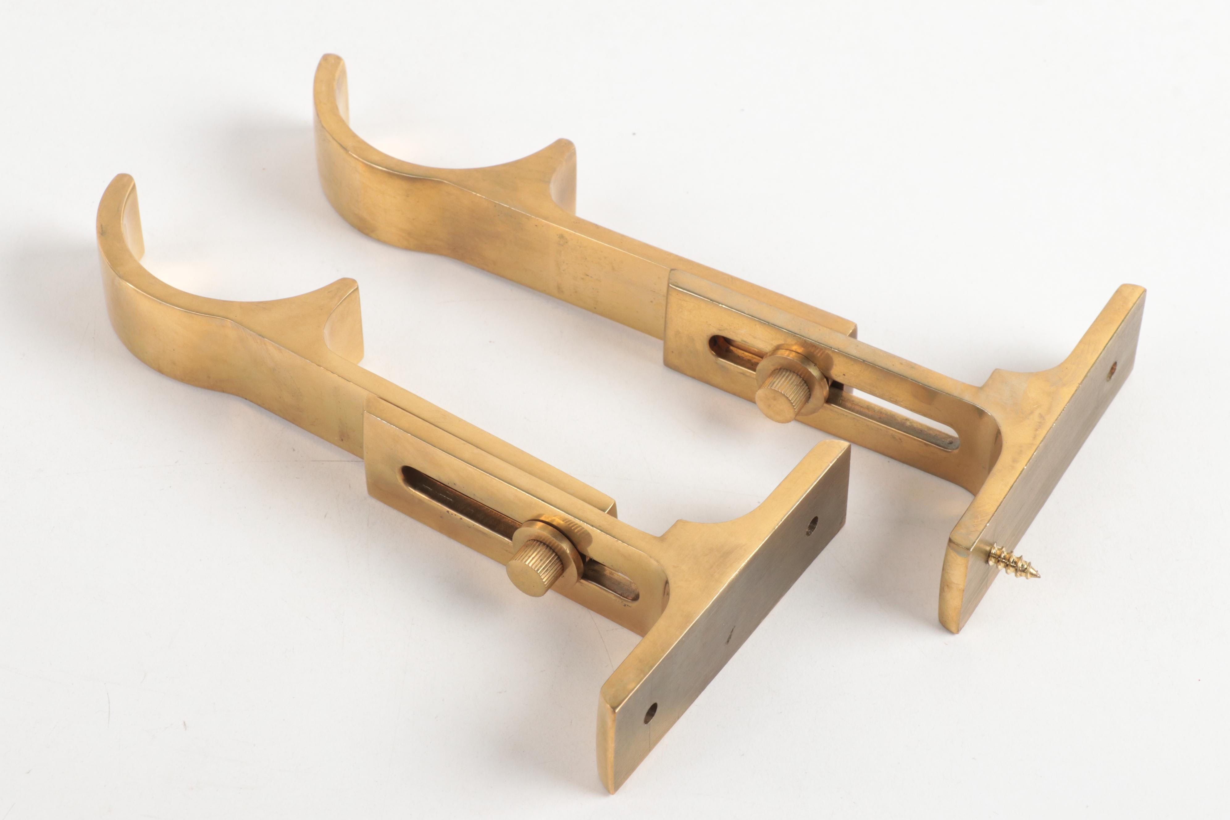 Ralph Lauren Home Curtain Rod with Urn Finials and Brackets