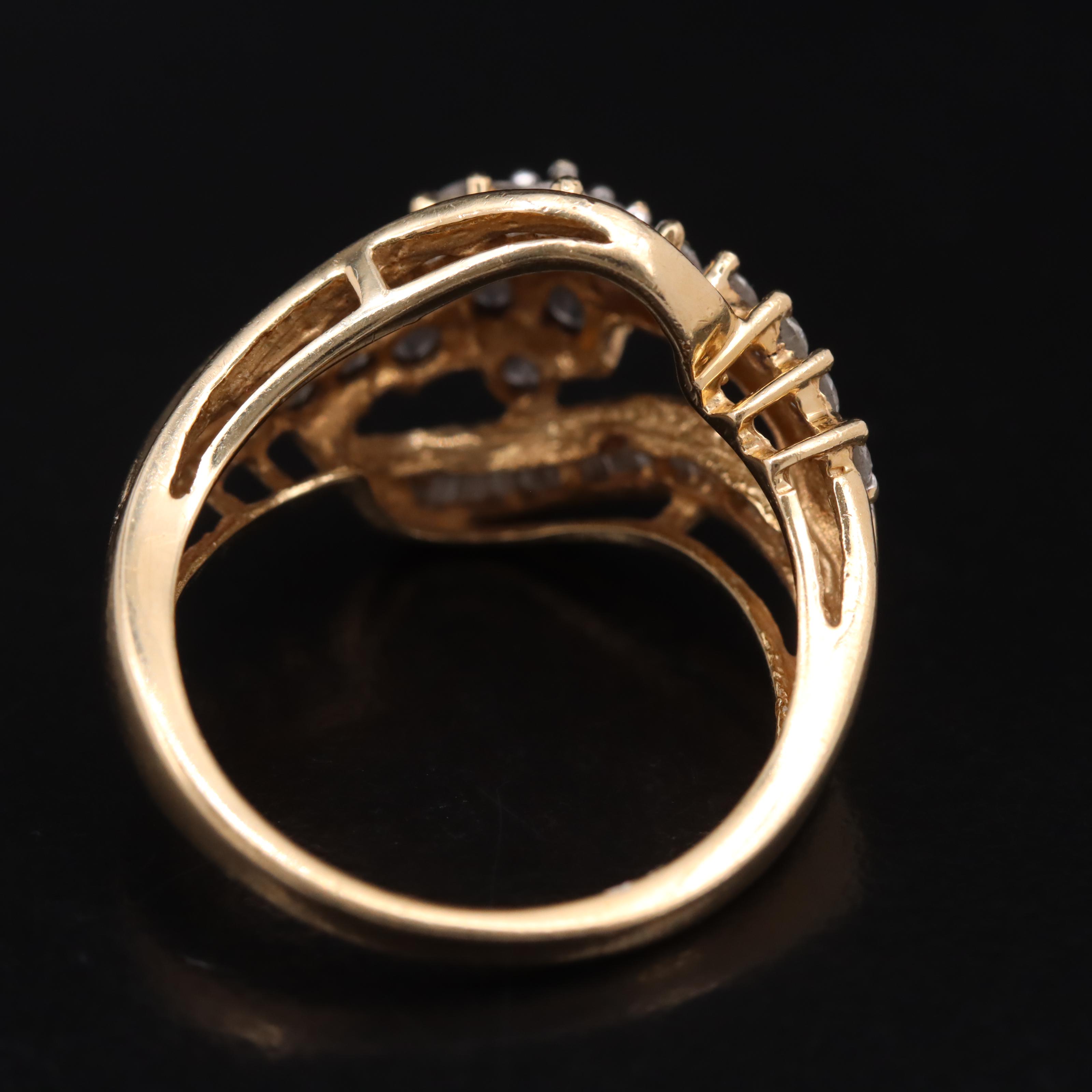 10K 1.02 CTW Diamond Ring