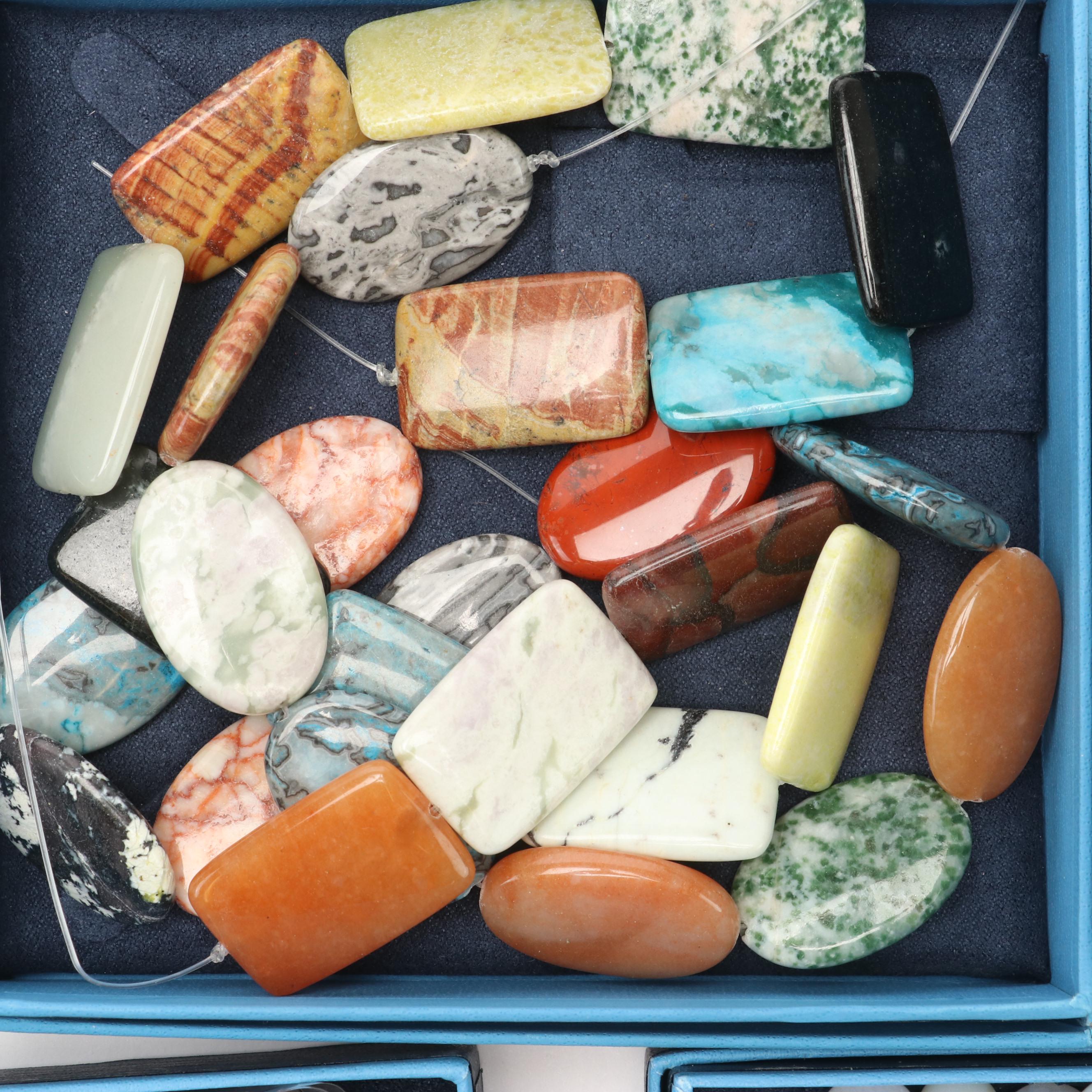 Uncommon Discoveries: Jewelry Collection