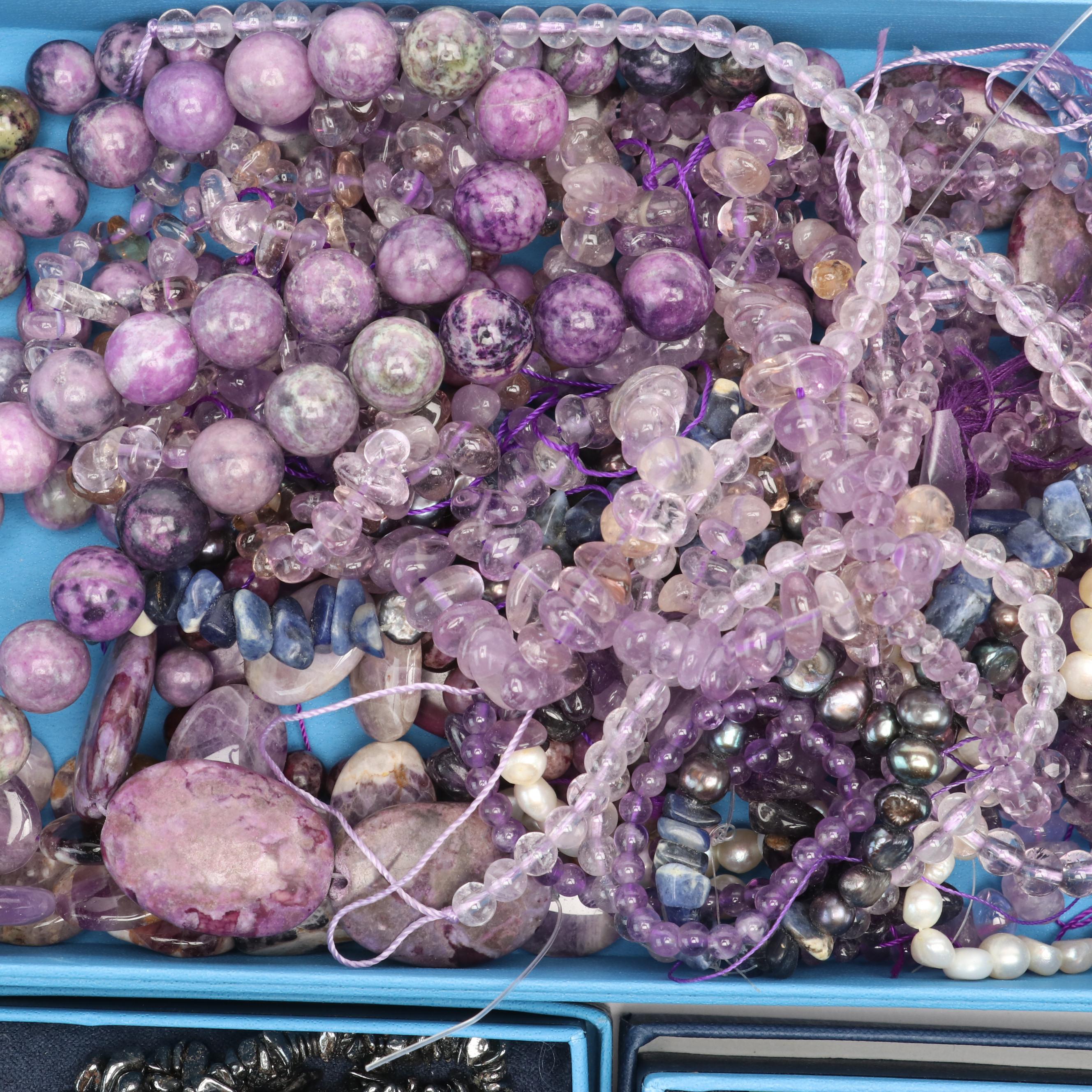 Uncommon Discoveries: Jewelry Collection