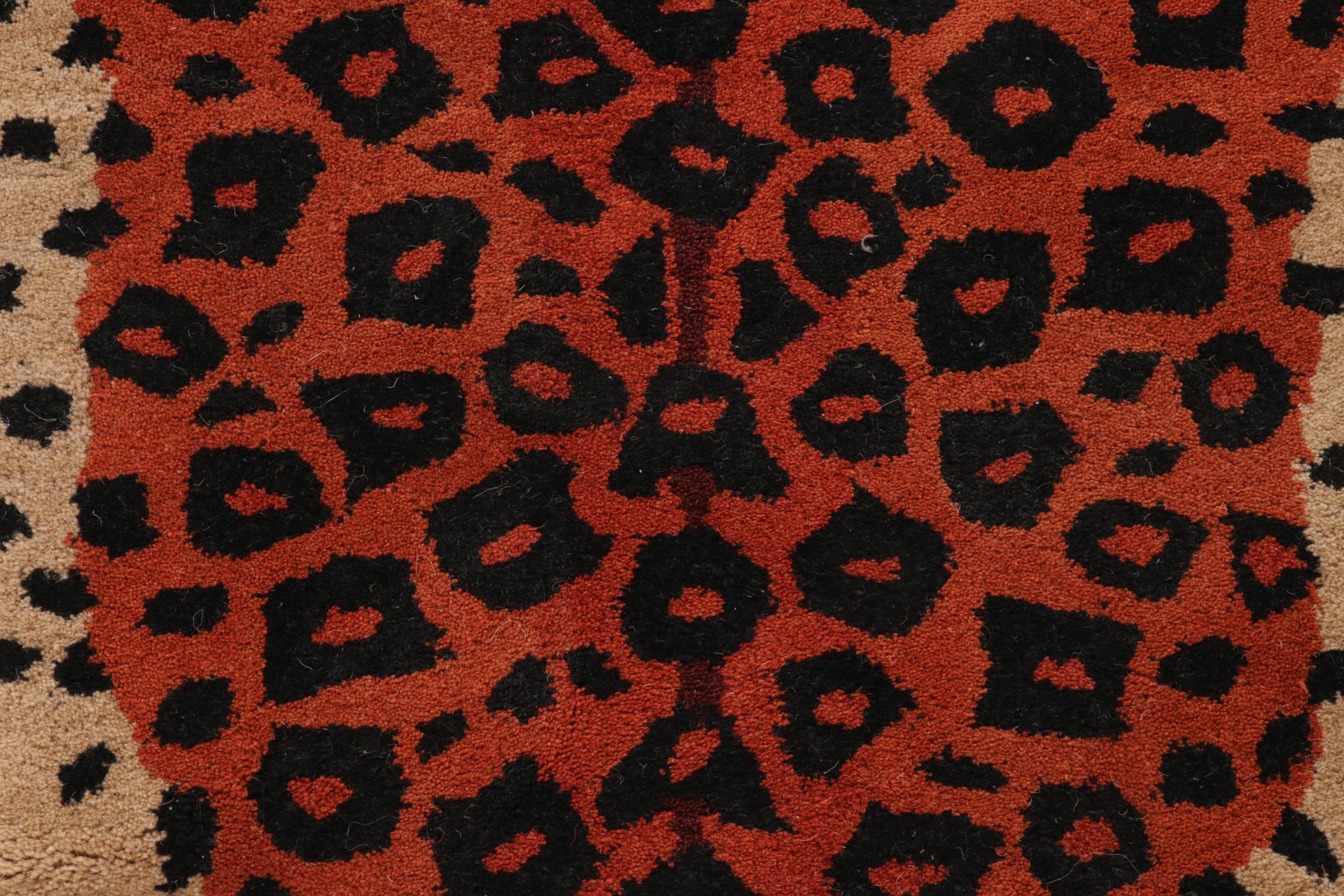 3' x 5' Hand-Tufted Indian Leopard Shaped Area Rug