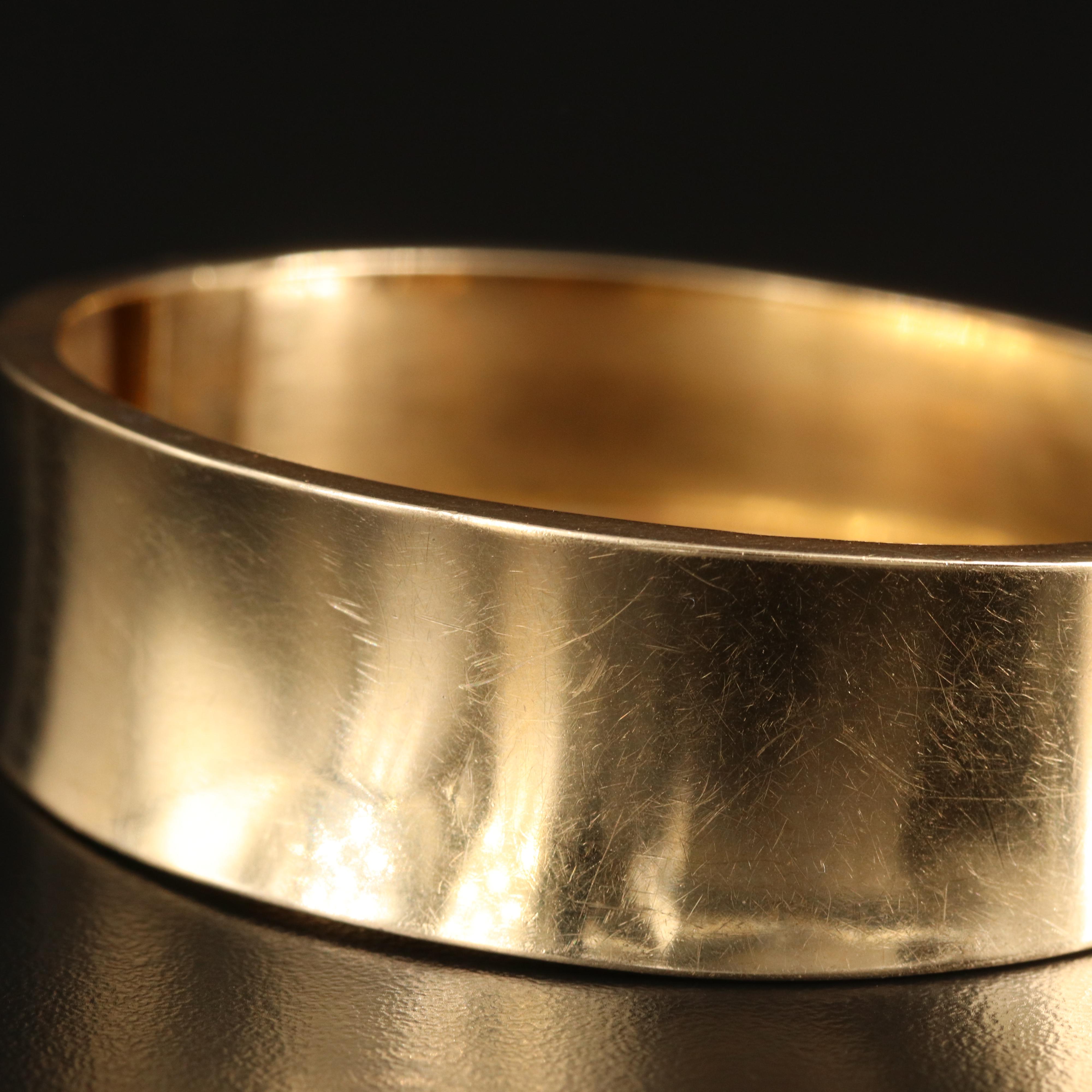 14K Tapered Concave Hinged Bangle