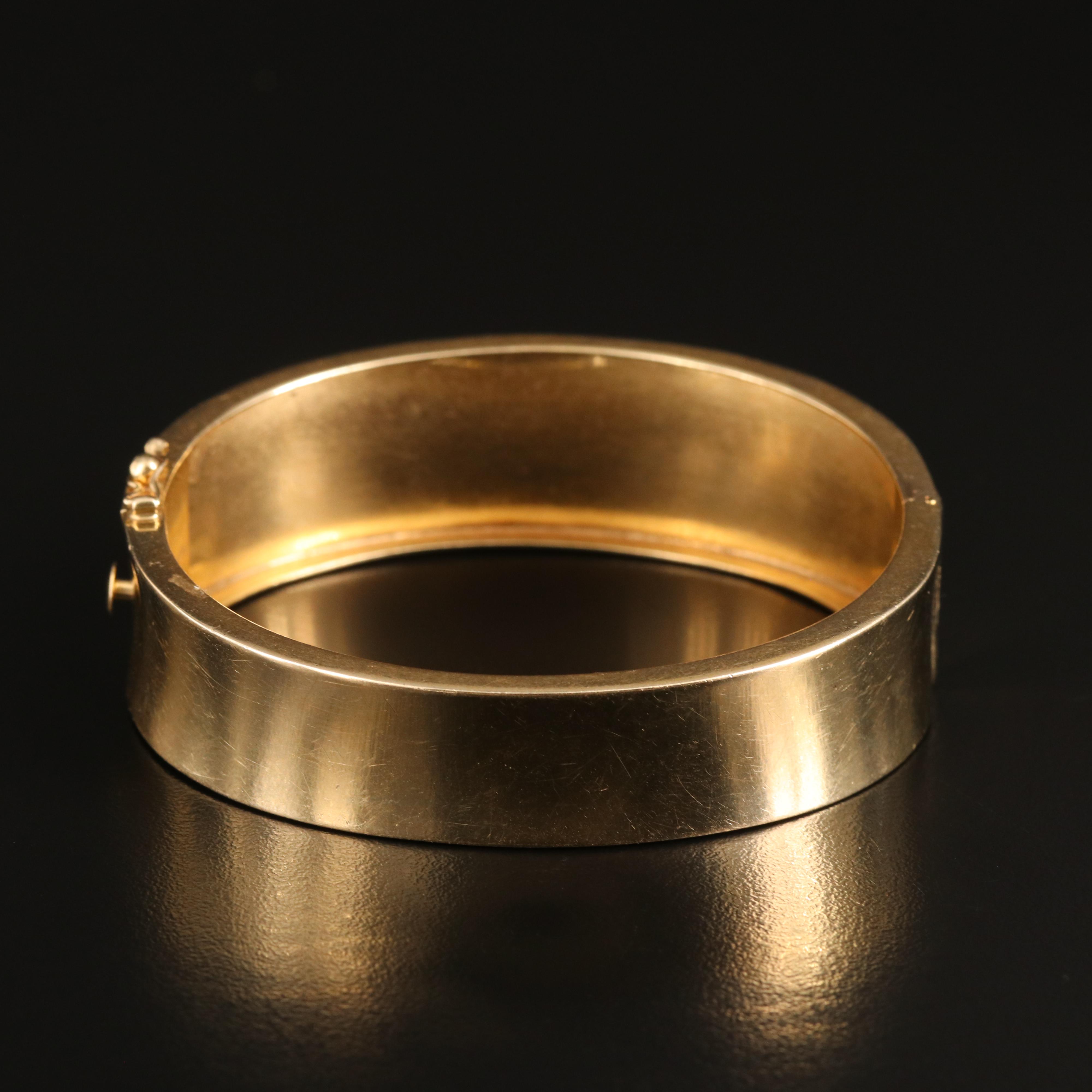 14K Tapered Concave Hinged Bangle