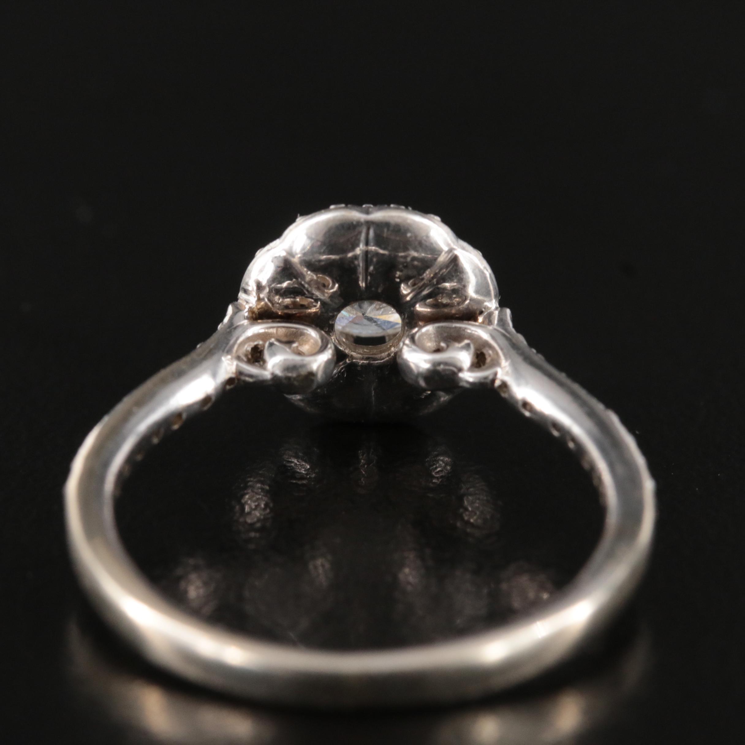 14K 1.01 CTW Diamond Floral Halo Ring