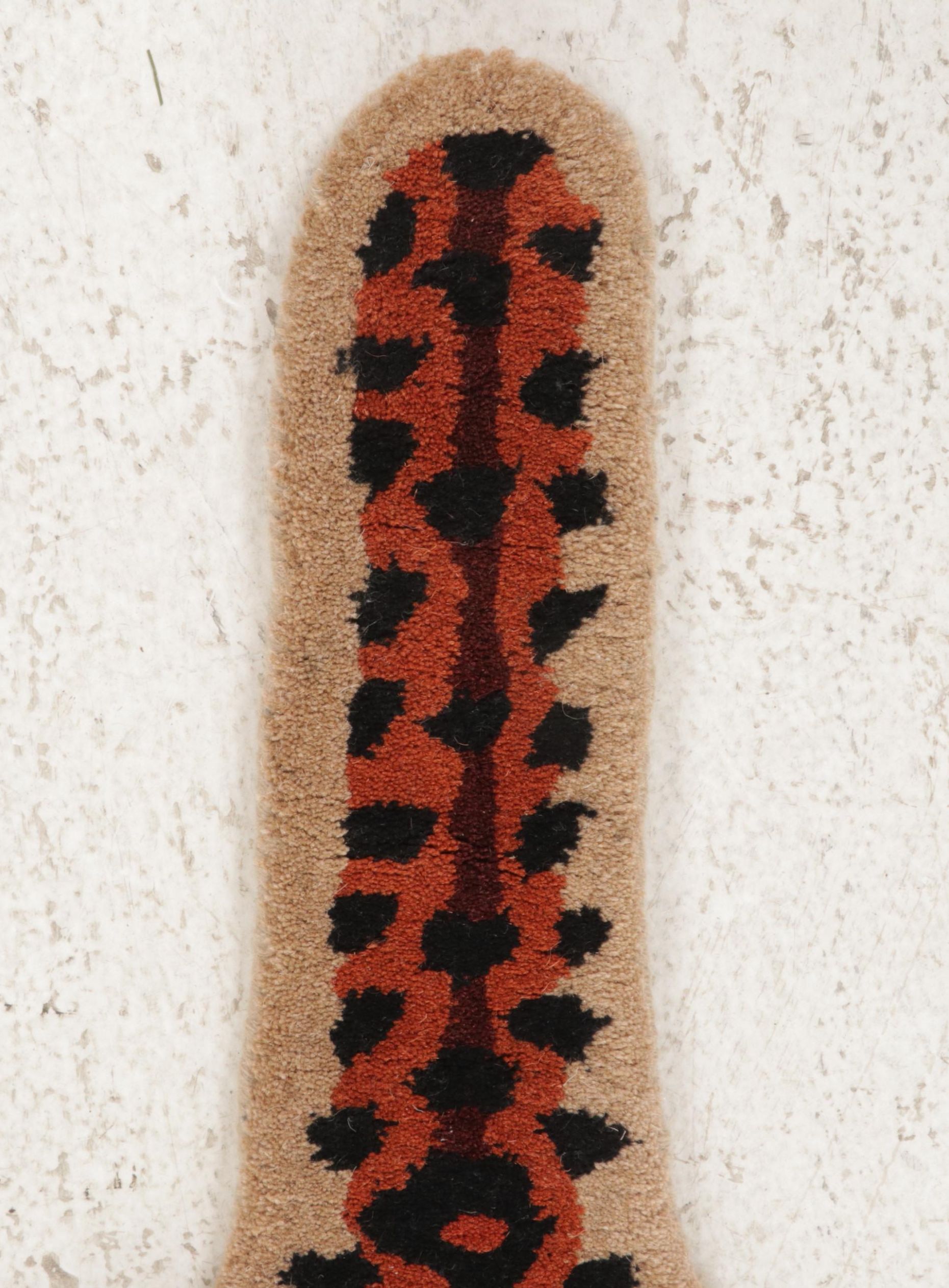 3' x 5' Hand-Tufted Indian Leopard Shaped Area Rug