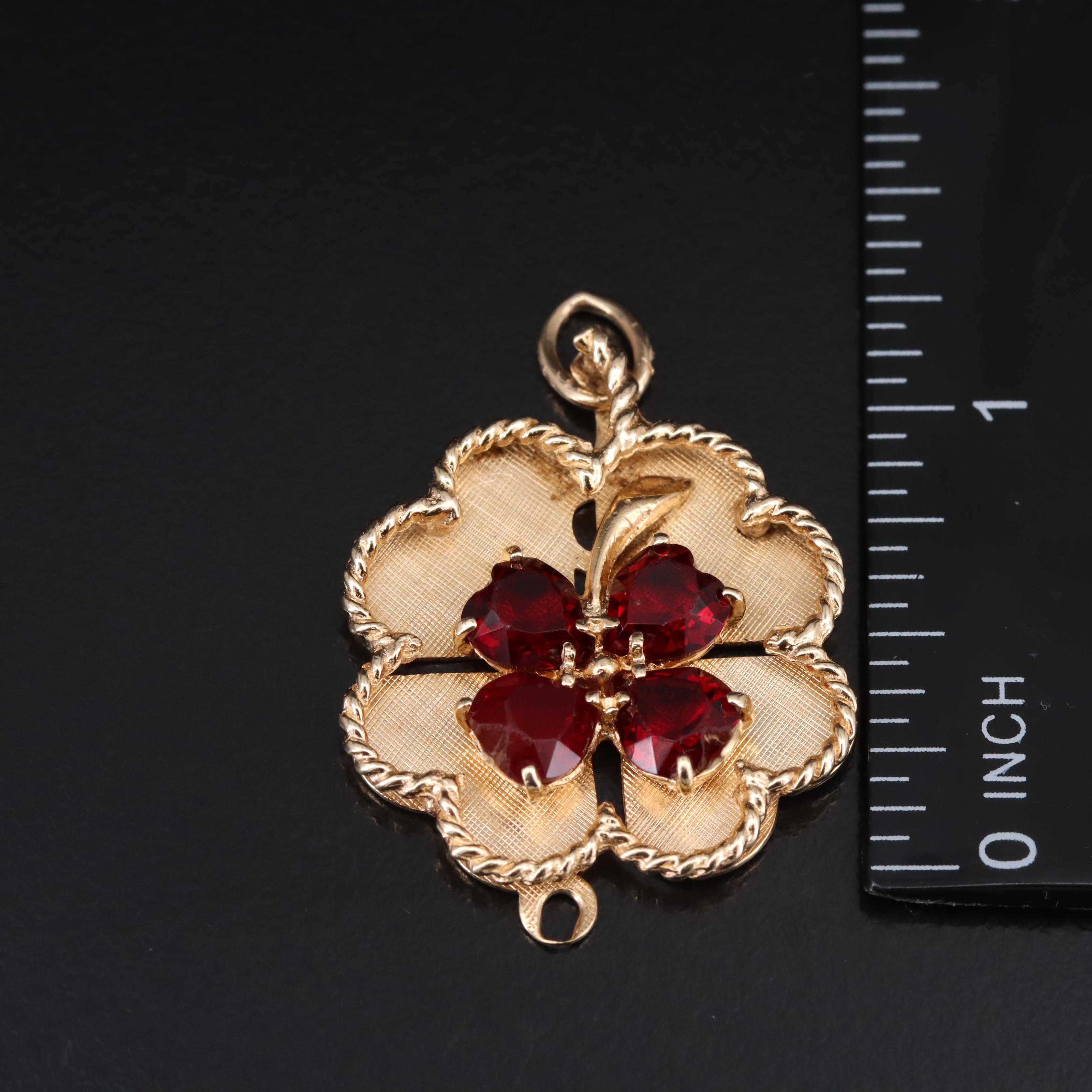 Vintage 14K Glass Clover