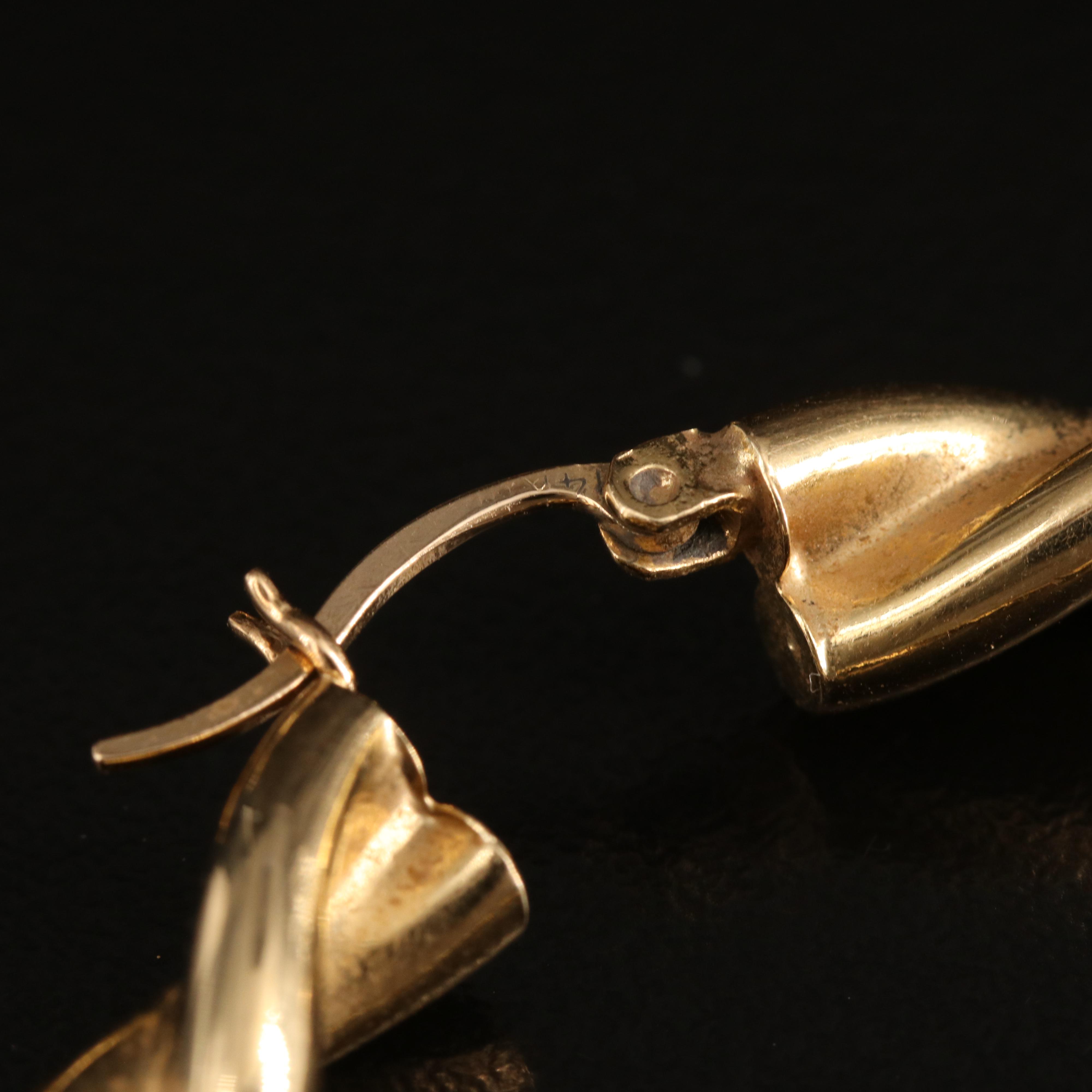 14K Fluted Hoop Earrings