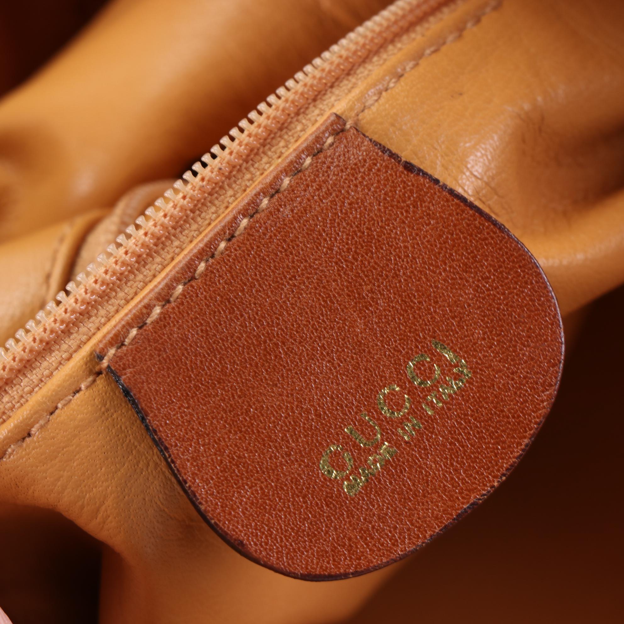 Gucci Bamboo Handbag in Leather