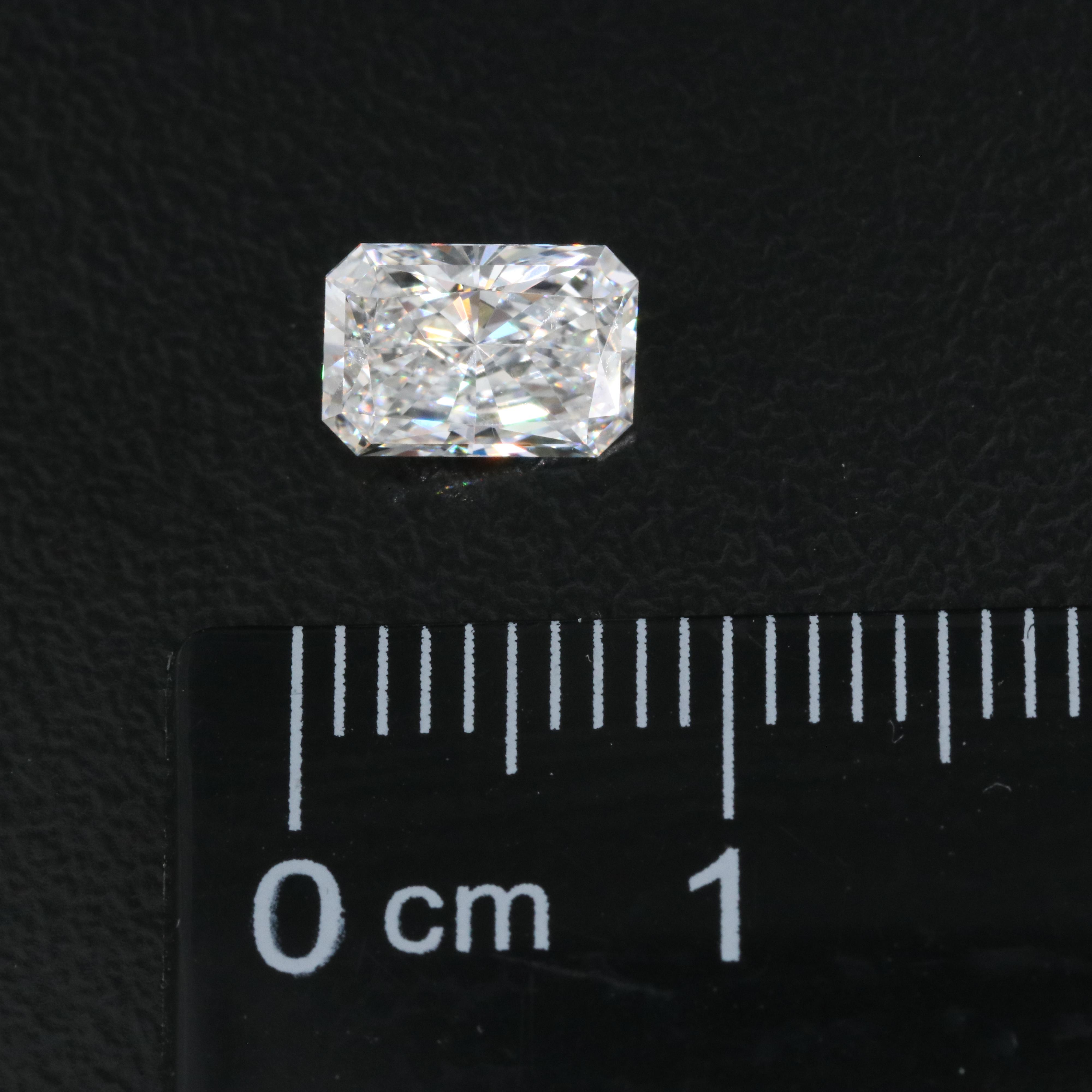 Loose 1.04 CT Lab Grown Diamond with IGI Report