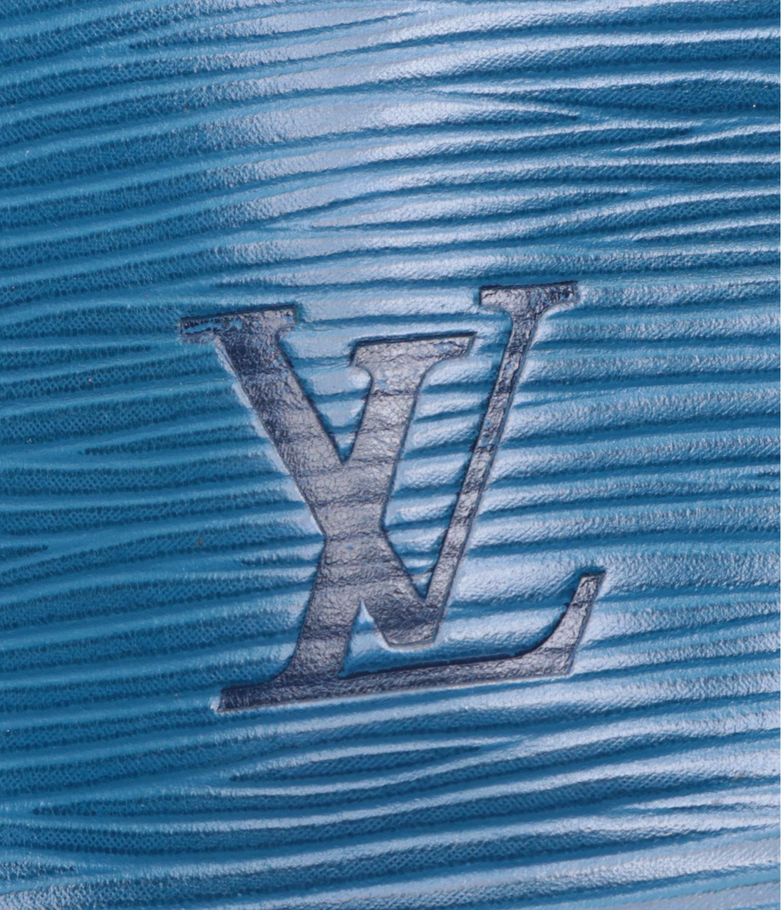 Louis Vuitton Noé Bucket Bag in Toledo Blue Epi Leather