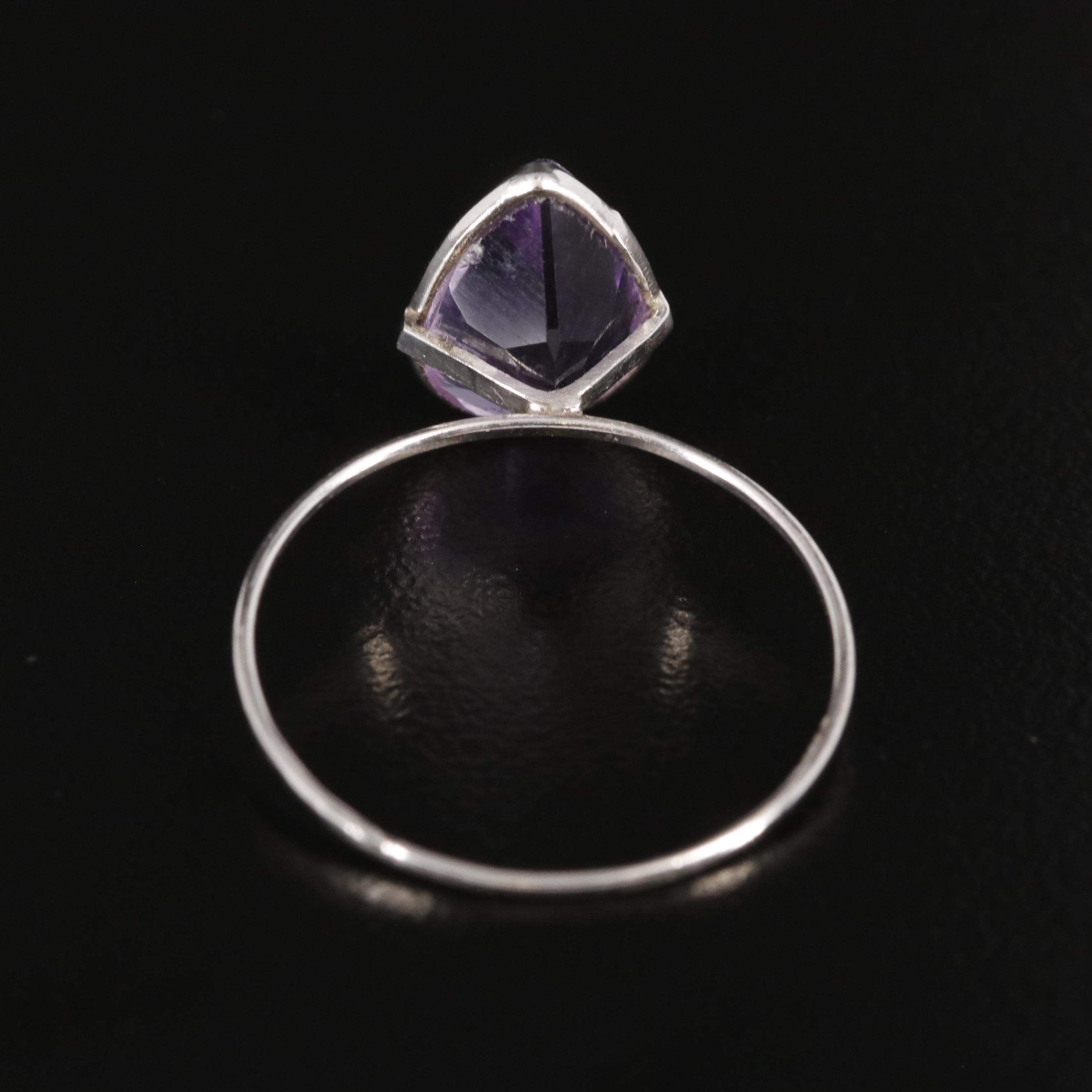14K Amethyst Solitaire Ring