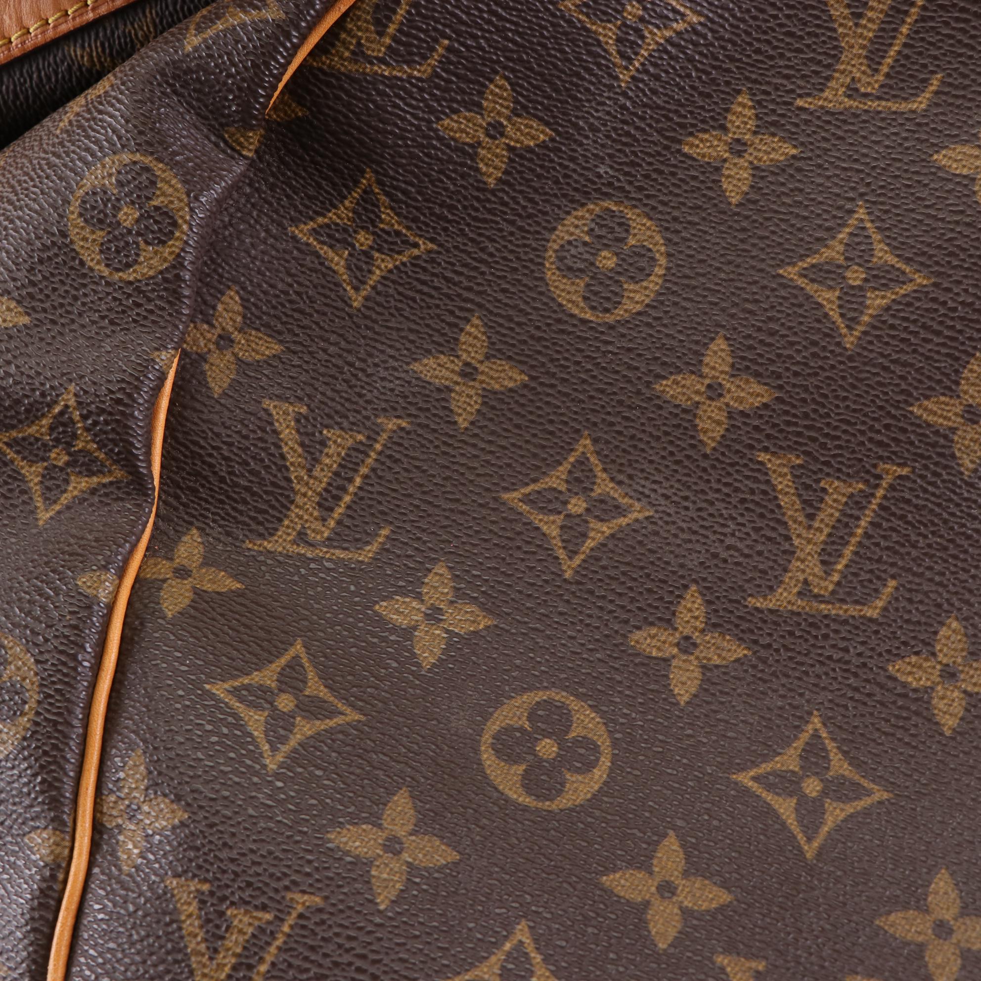 Louis Vuitton Keepall 50 in Monogram Canvas and Vachetta Leather