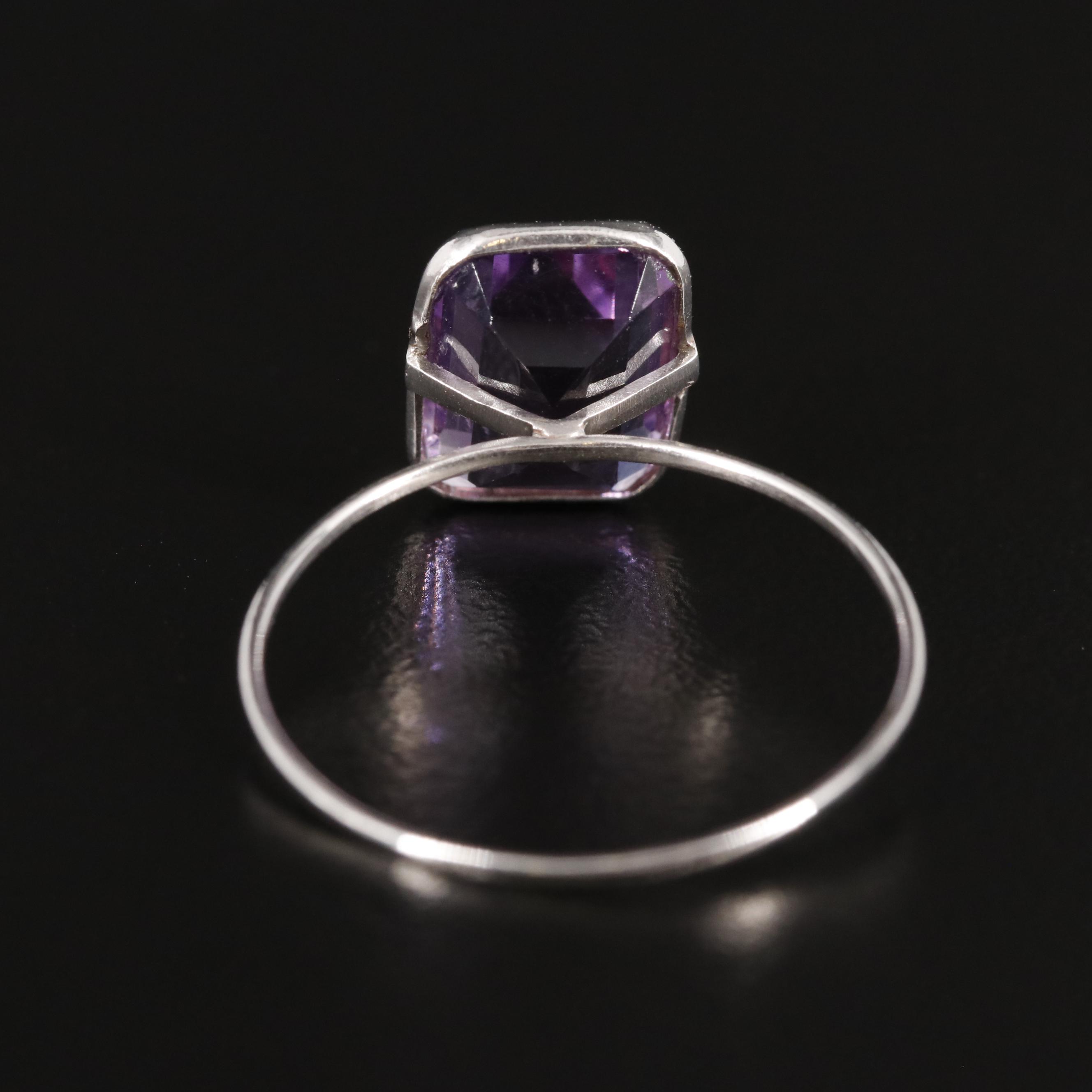 14K Amethyst Solitaire Ring