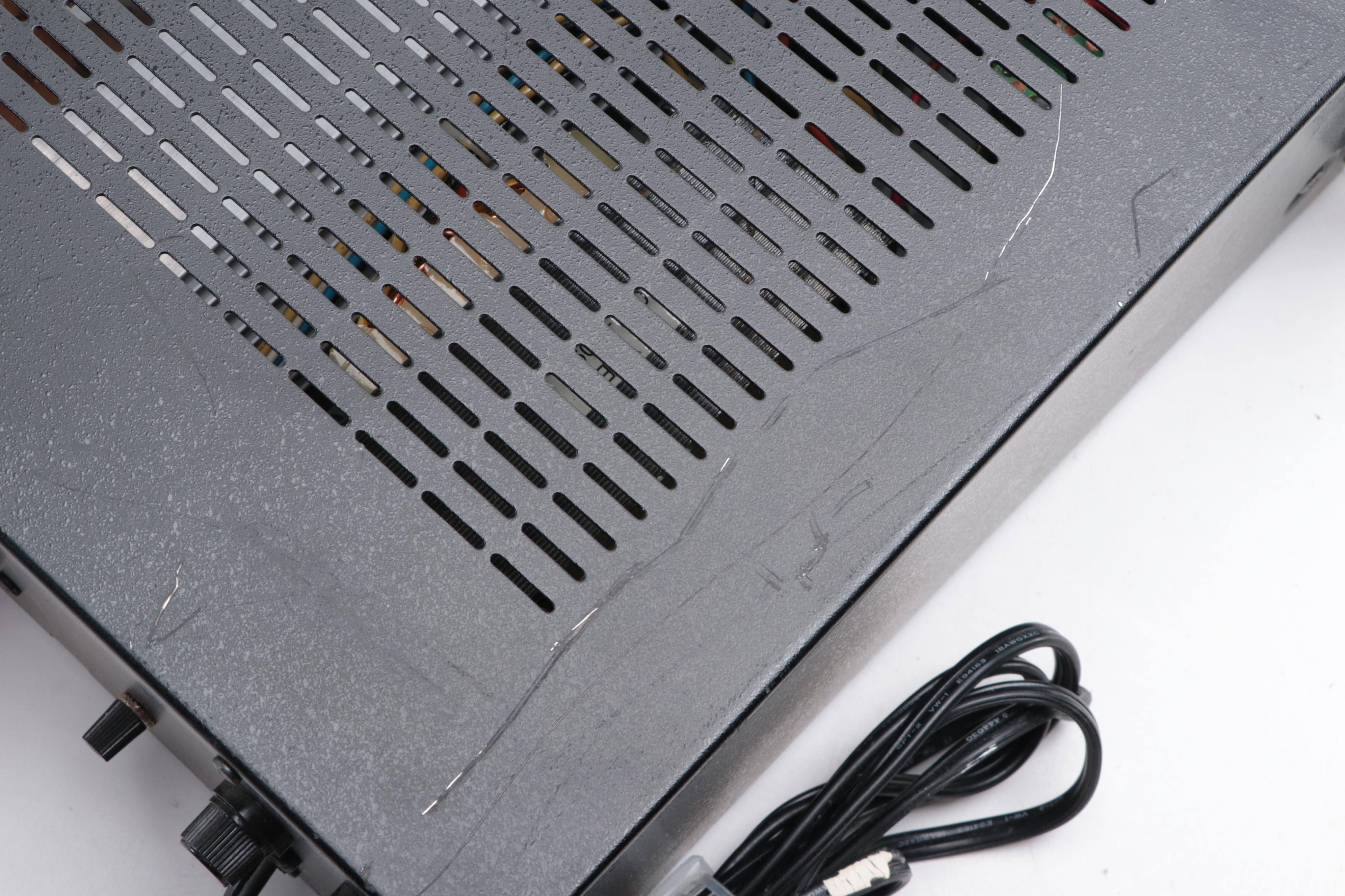 Yamaha AM/FM Stereo Tuner With Radio Shack Stereo Amplifier