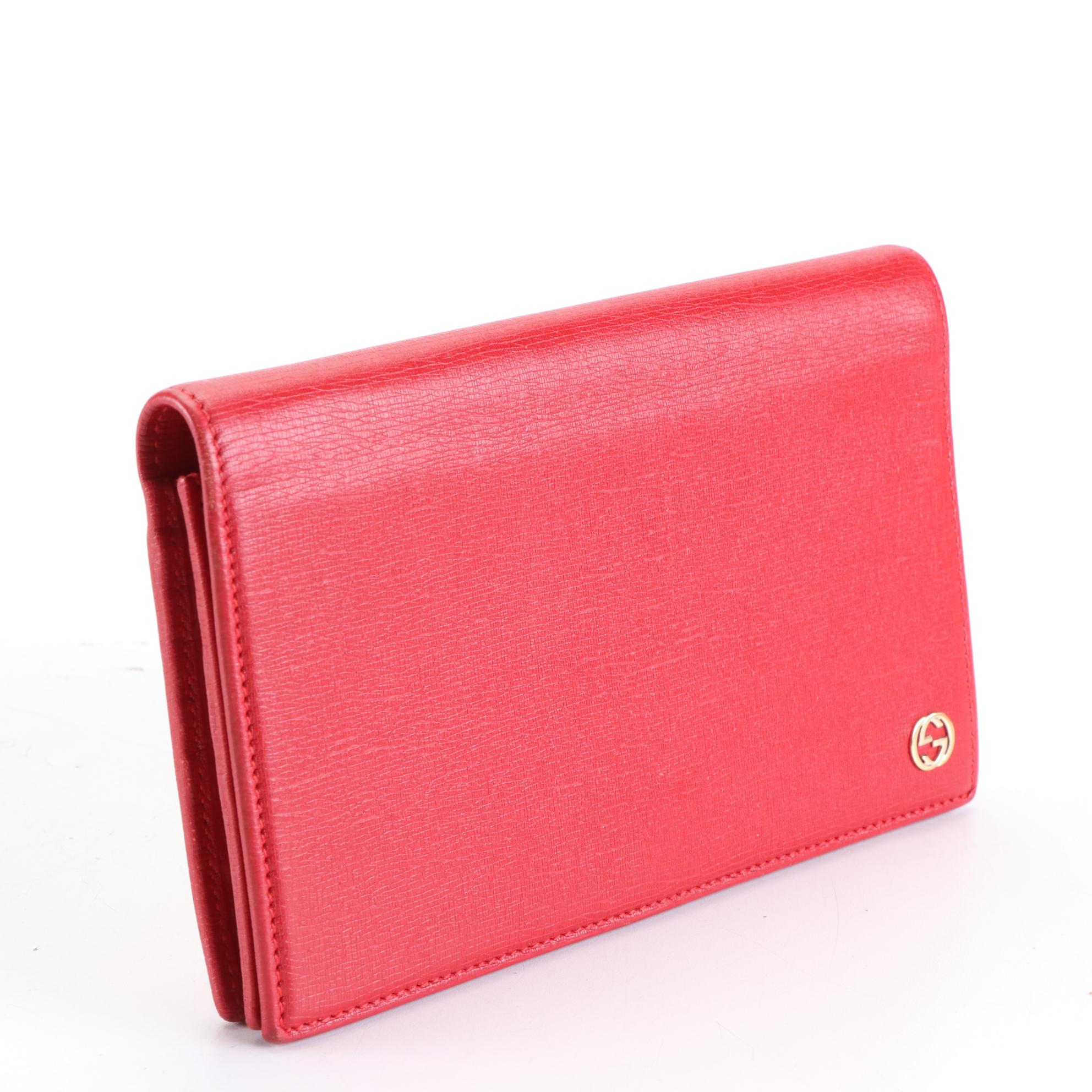 Gucci Betty Wallet-on-Chain in Grain Leather